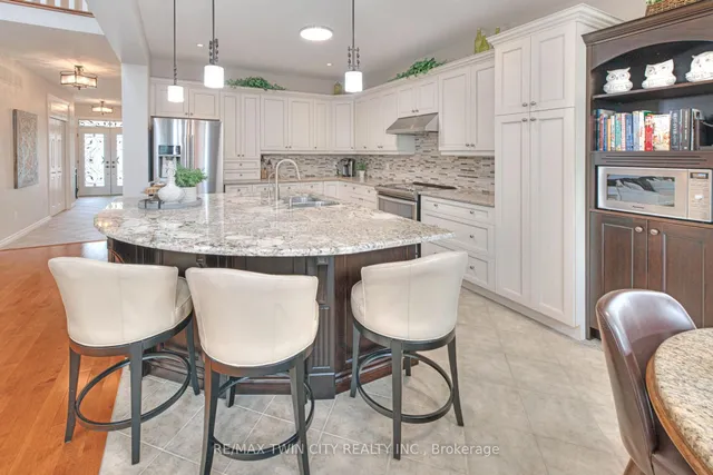 Additional property image - 929 Manorbrook Crt