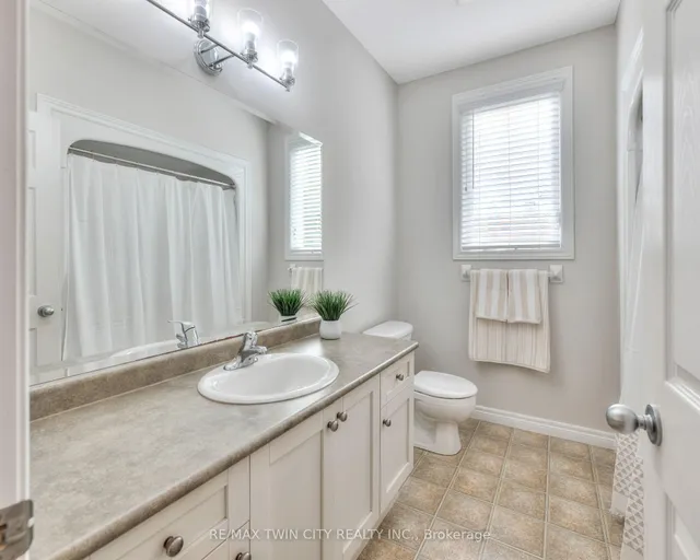 Additional property image - 929 Manorbrook Crt