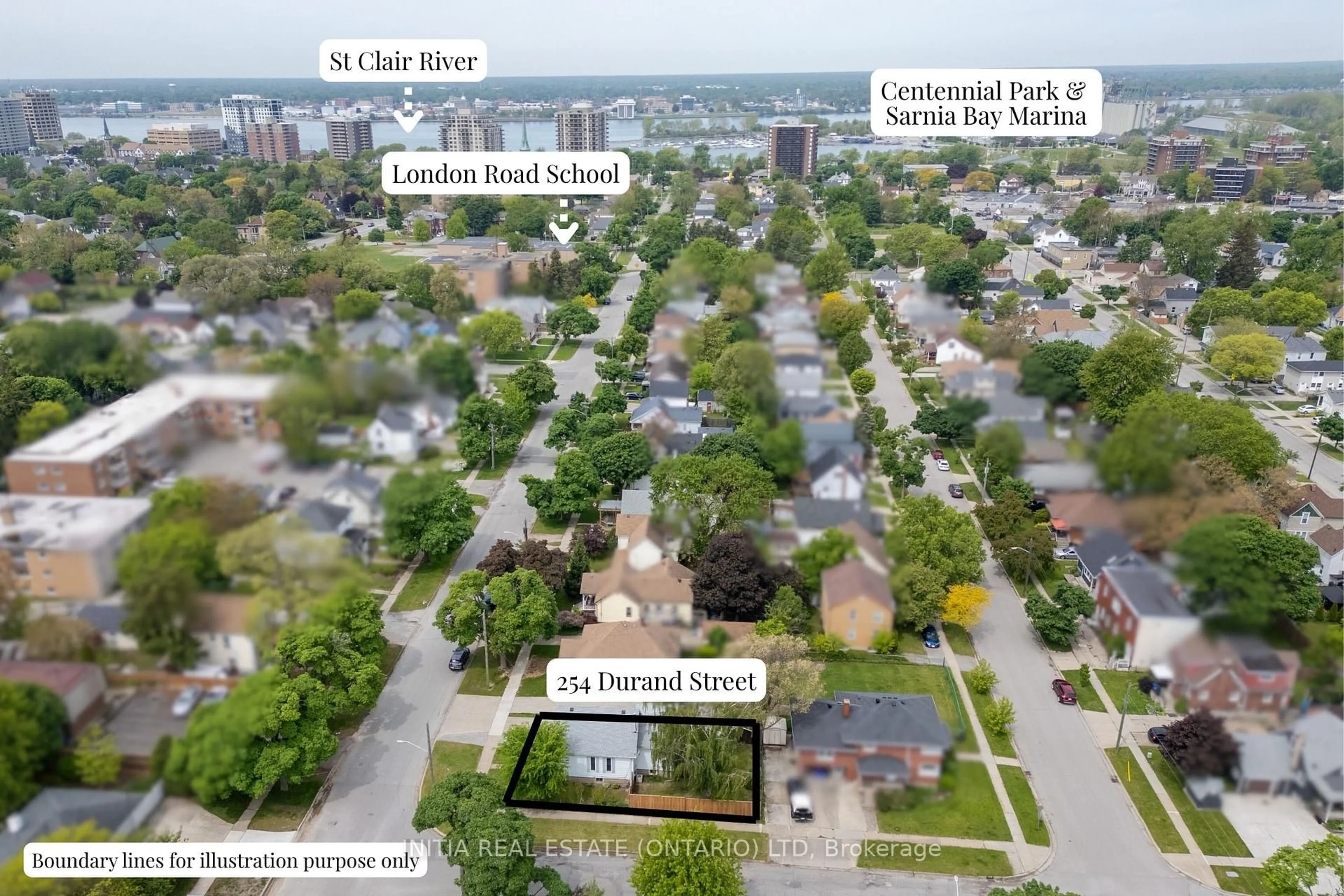 A pic from outside/outdoor area/front of a property/back of a property/a pic from drone, city buildings view from balcony for 254 Durand St, Sarnia Ontario N7T 5A3