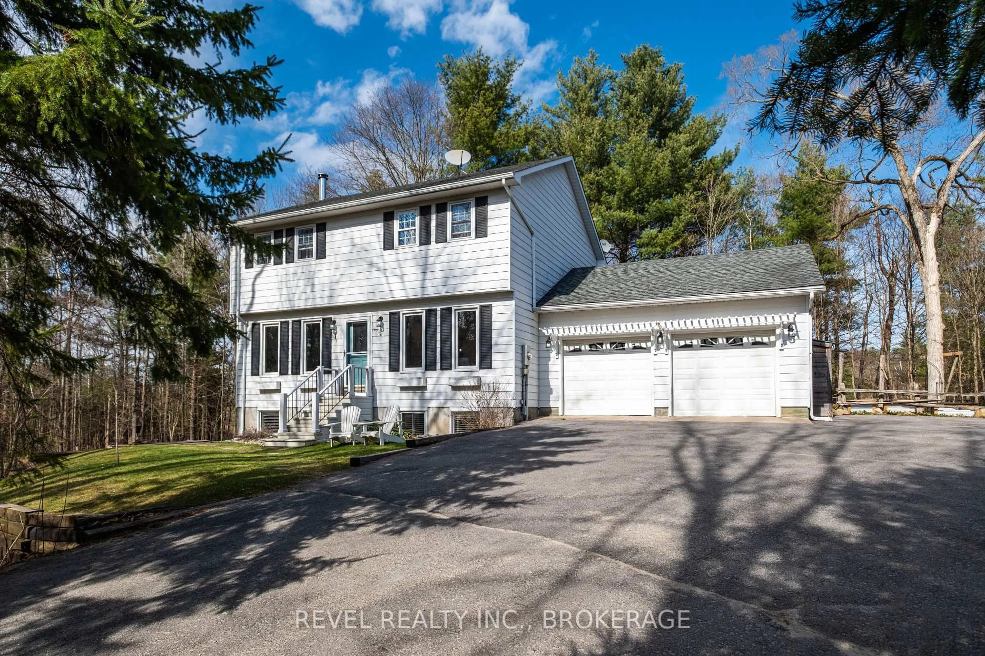 Home with vinyl exterior material, street for 7772 Road 38, Godfrey Ontario K0H 1T0