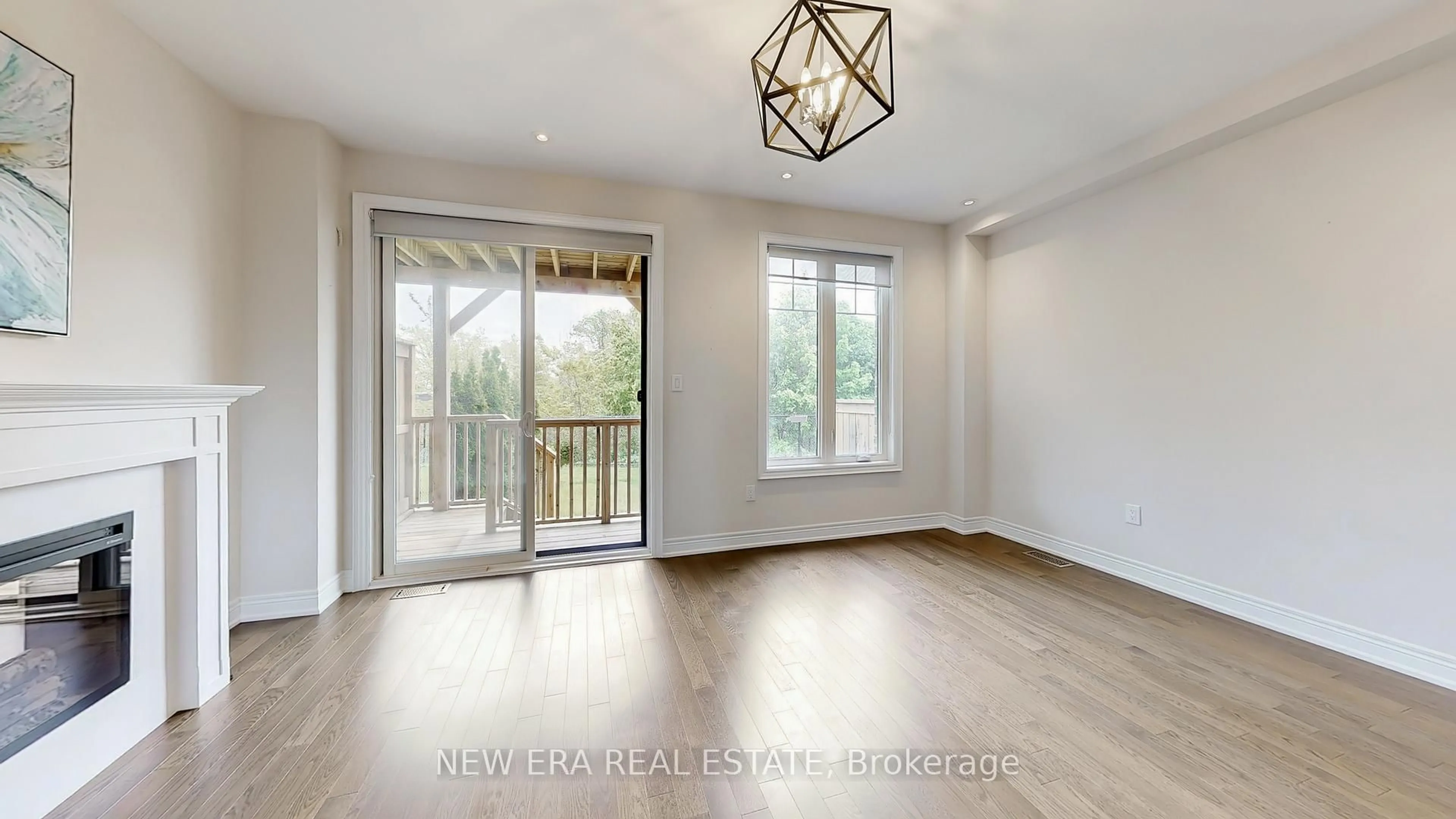 A pic of a room for 4 Place Polonaise Dr, Grimsby Ontario L3M 0H3