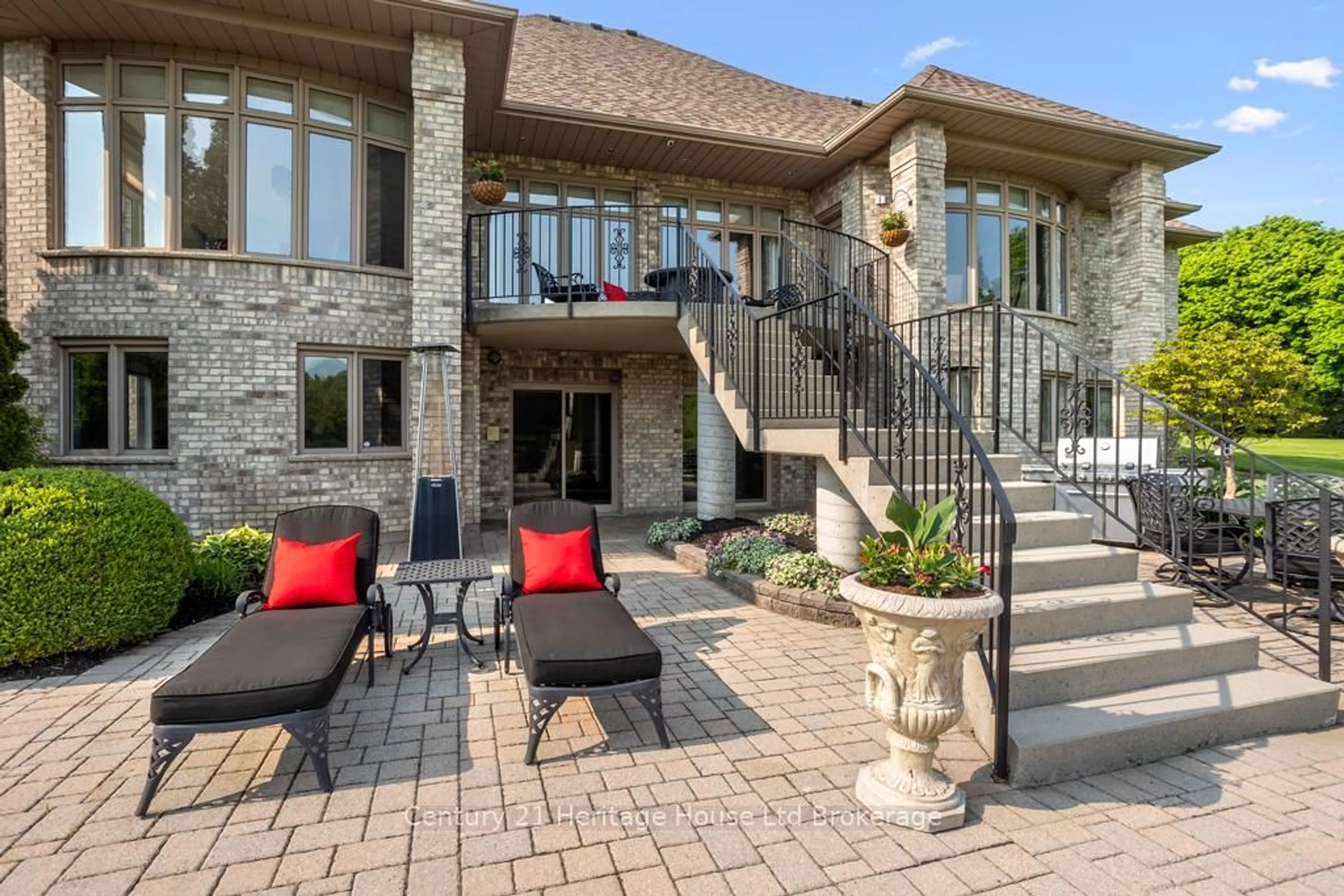 Patio, unknown for 5067 HAMILTON Rd, Thames Centre Ontario N0L 1G6