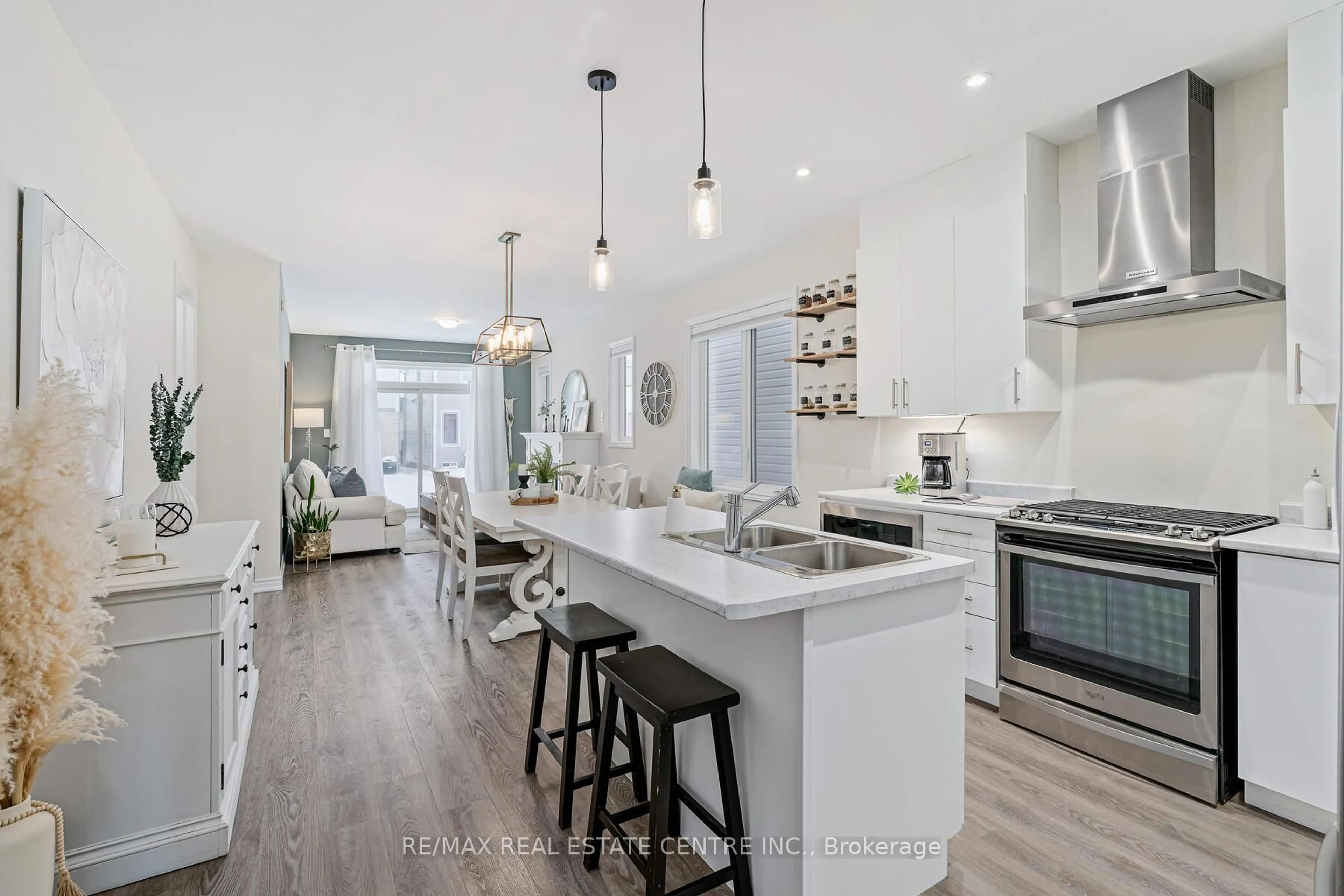 Open concept kitchen, unknown for 43 Elliot Ave, Centre Wellington Ontario N1M 0J3