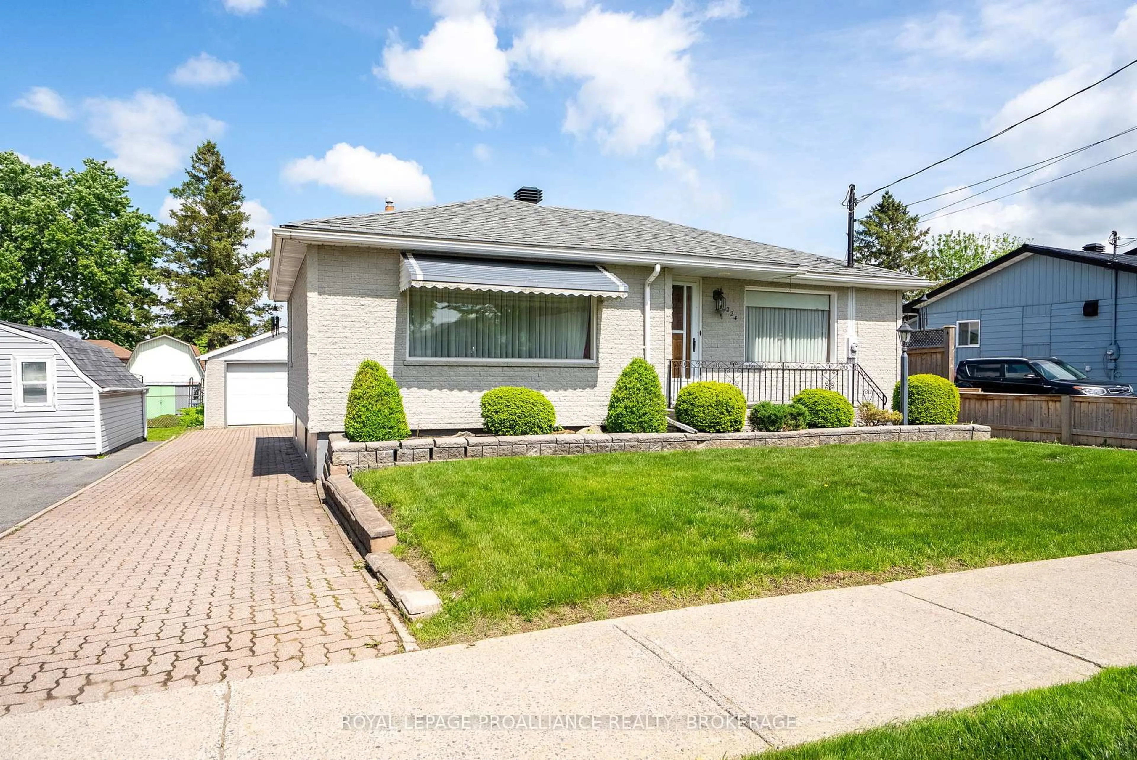 Home with vinyl exterior material, street for 224 Danis Ave, Cornwall Ontario K6H 5E7
