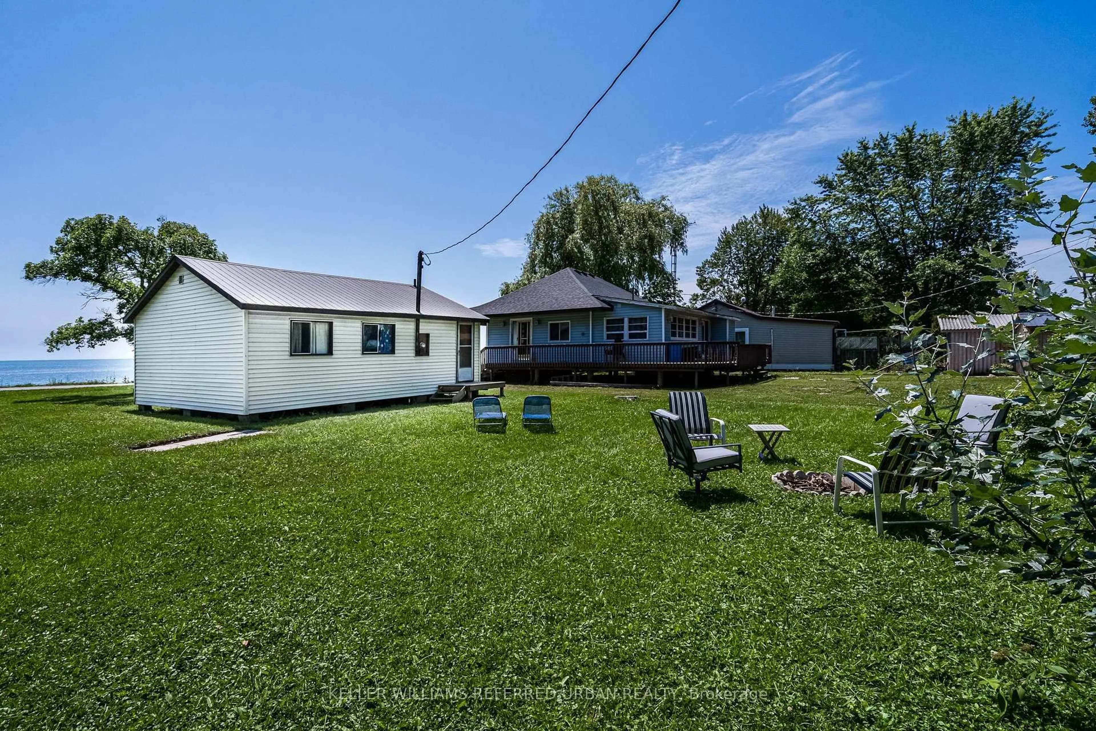 A pic from outside/outdoor area/front of a property/back of a property/a pic from drone, unknown for 845 Lakeshore Rd, Haldimand Ontario N0A 1P0