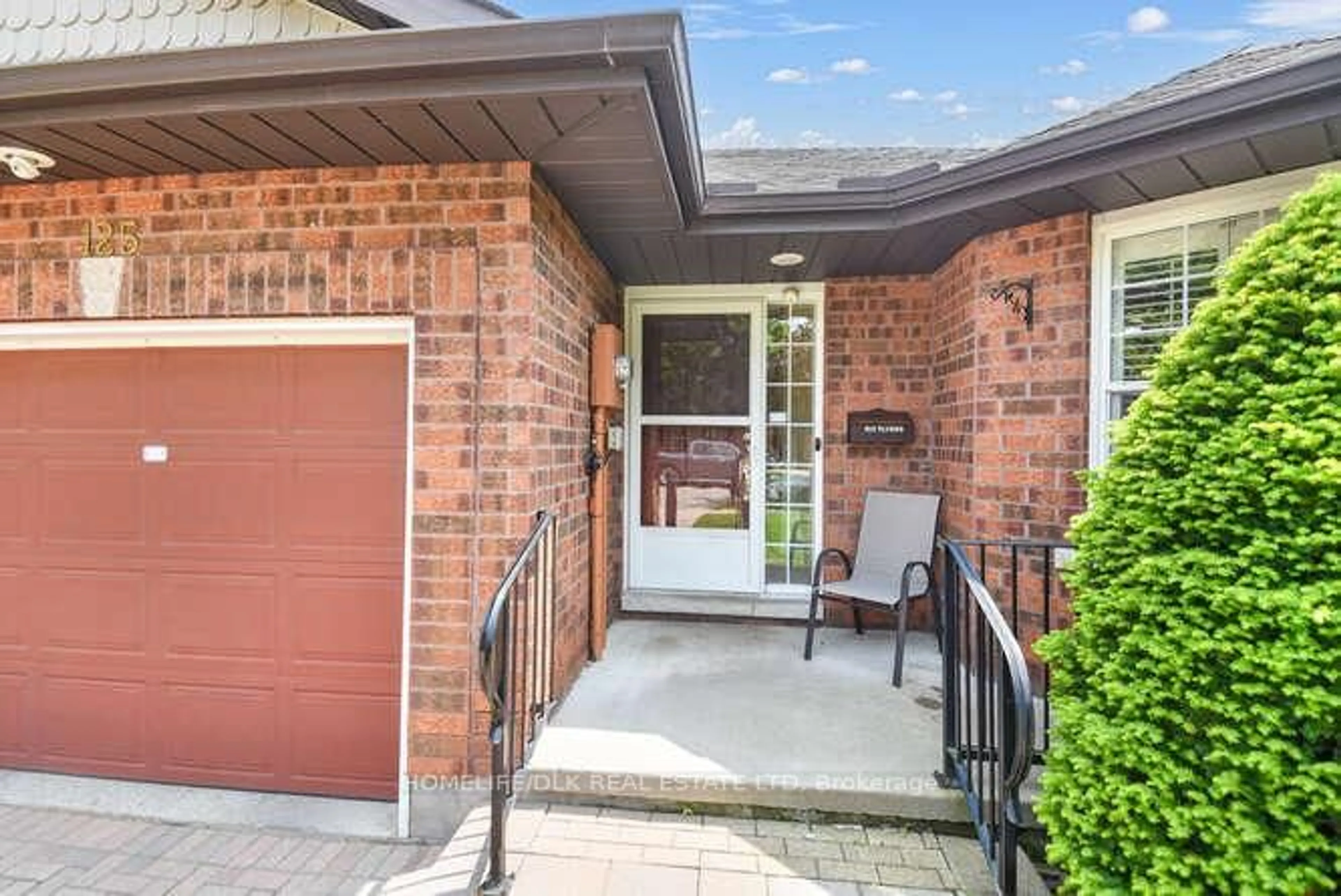 Home with brick exterior material, street for 125 Butlers Cres, Brockville Ontario K6V 7K8