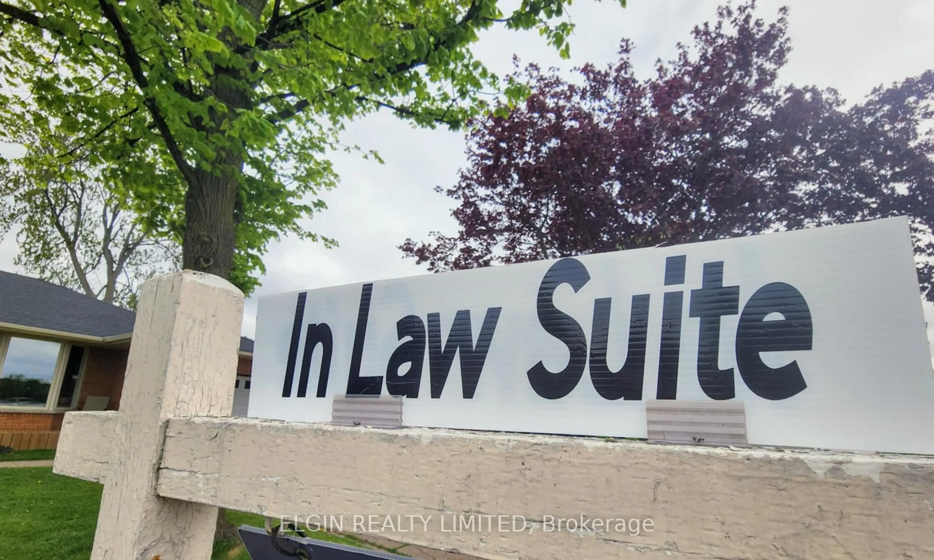 Unknown for 19 High St, St. Thomas Ontario N5R 5R6
