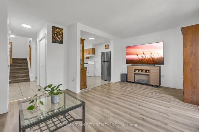 Additional property image - 400 Wilson Ave Unit 31