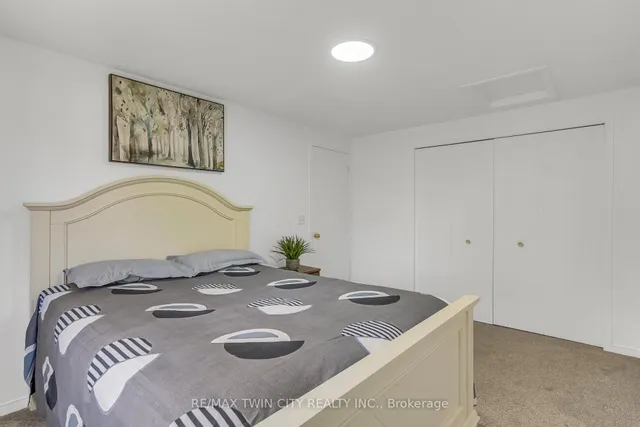 Additional property image - 400 Wilson Ave Unit 31