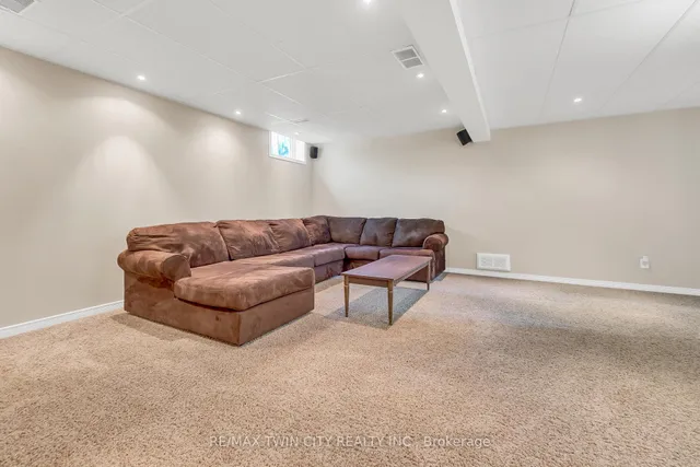 Additional property image - 400 Wilson Ave Unit 31