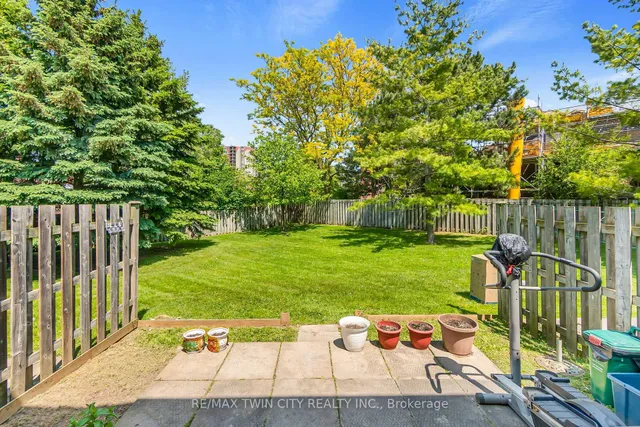 Additional property image - 400 Wilson Ave Unit 31