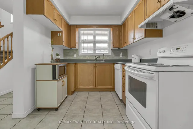 Additional property image - 400 Wilson Ave Unit 31