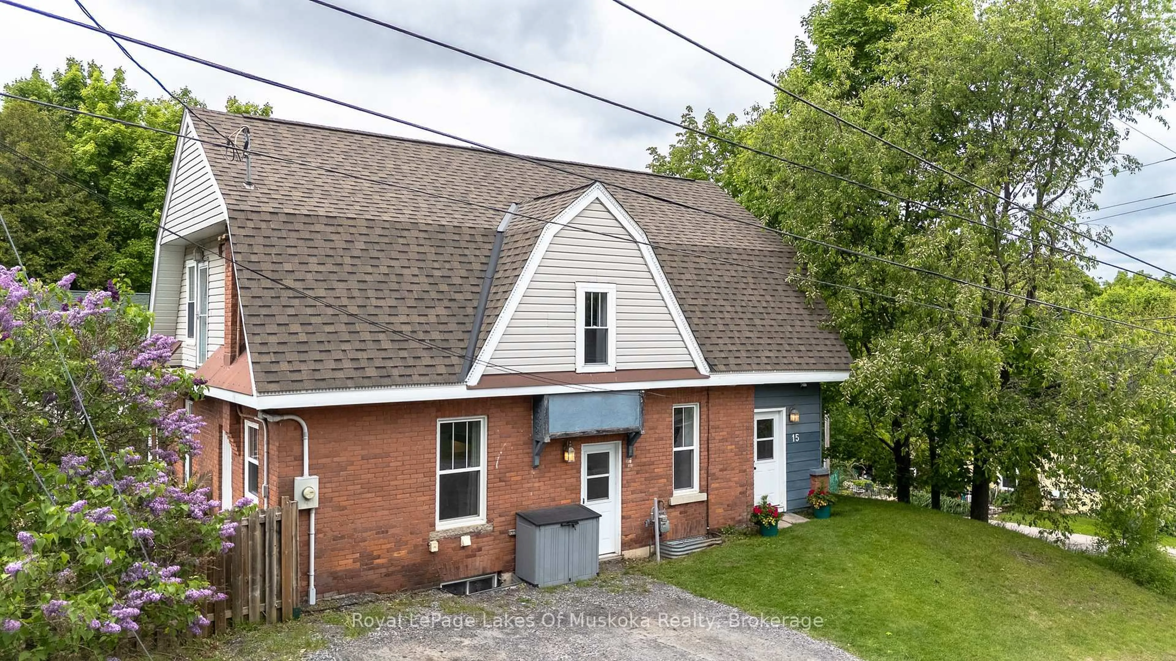 Home with brick exterior material, street for 15 Lorne St, Huntsville Ontario P1H 1V6