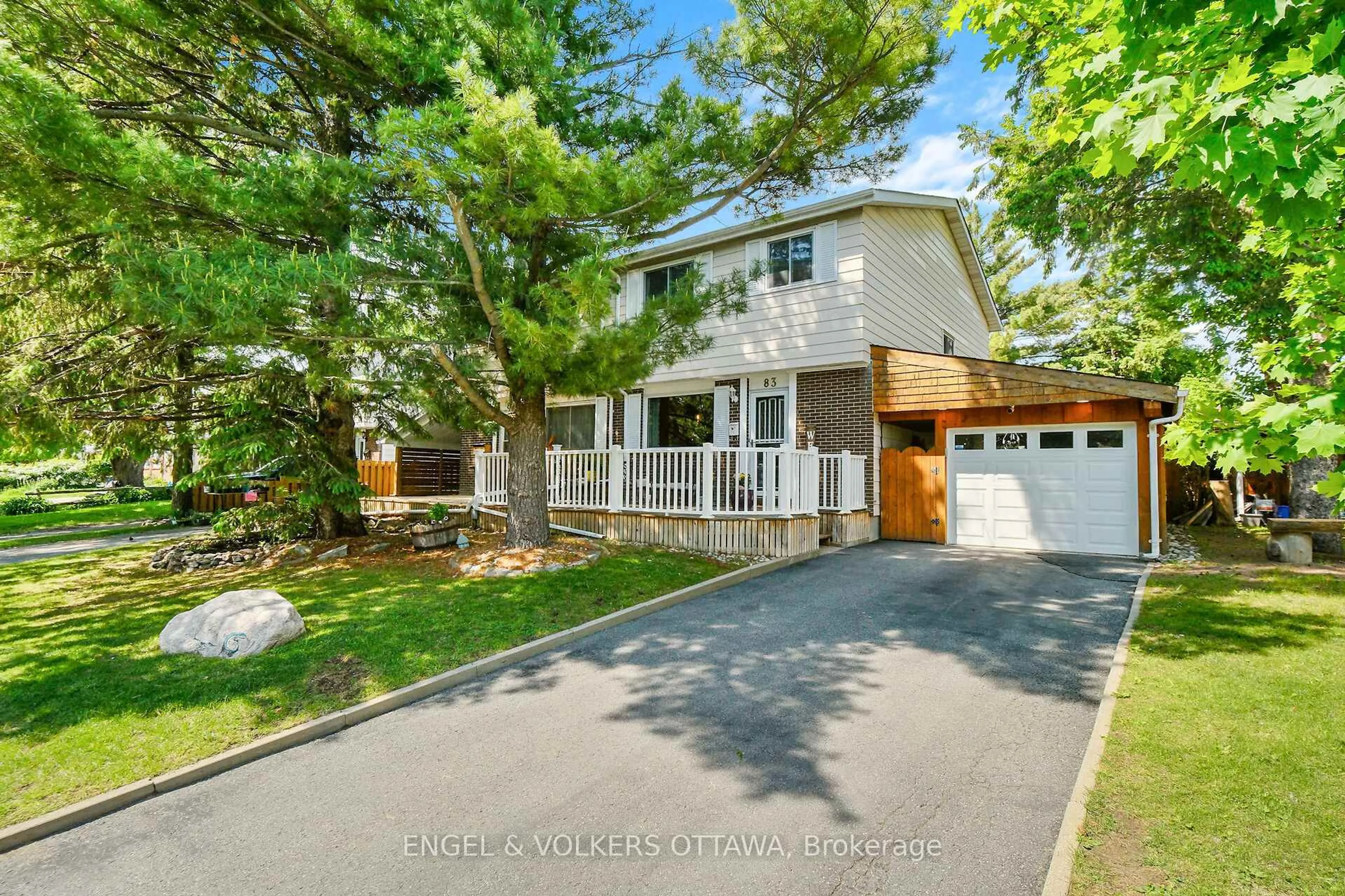 Unknown for 83 Shouldice Cres, Ottawa Ontario K2L 1M8