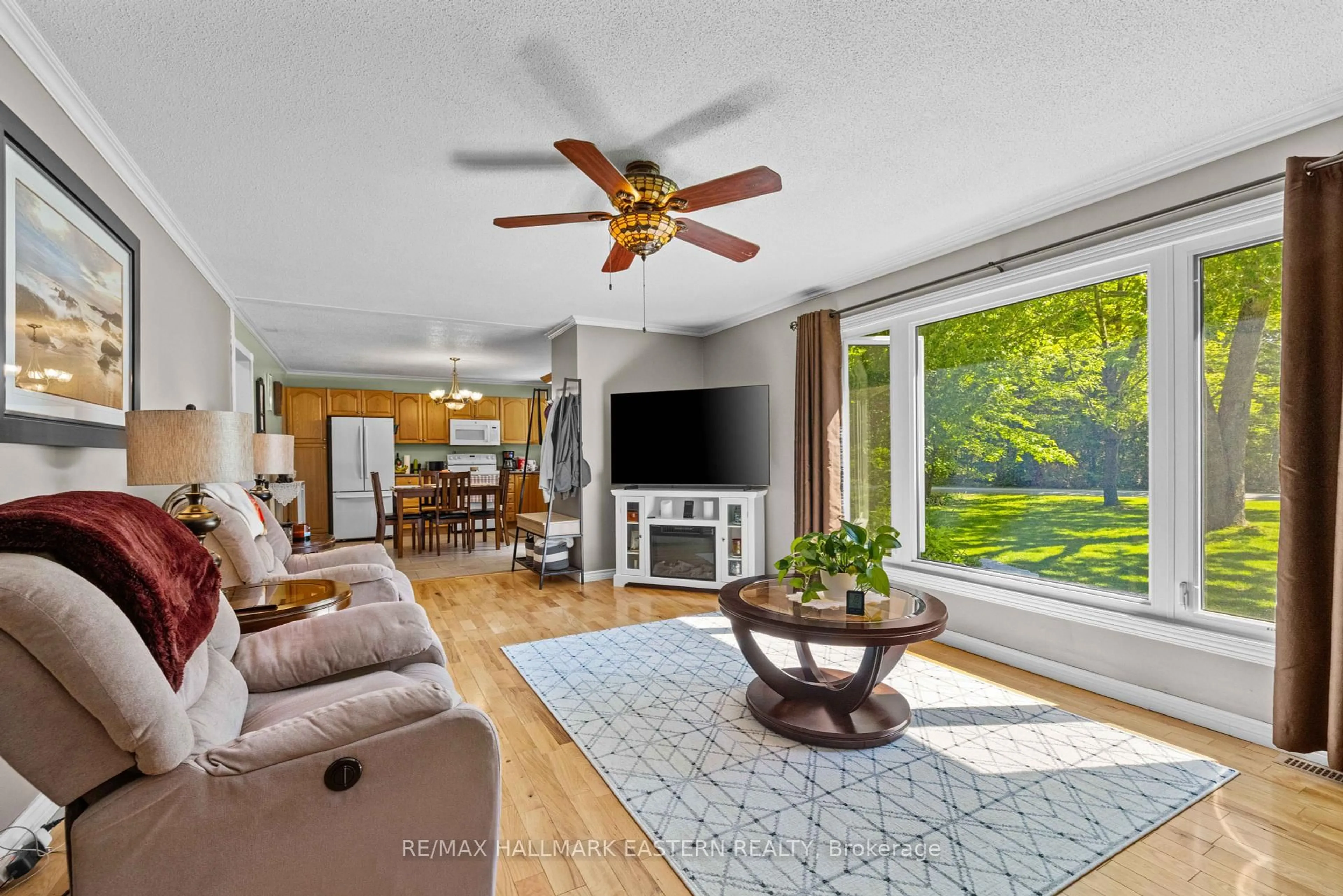 Living room with furniture, unknown for 20 Kawartha Hideway Loop, Trent Lakes Ontario K0L 1J0