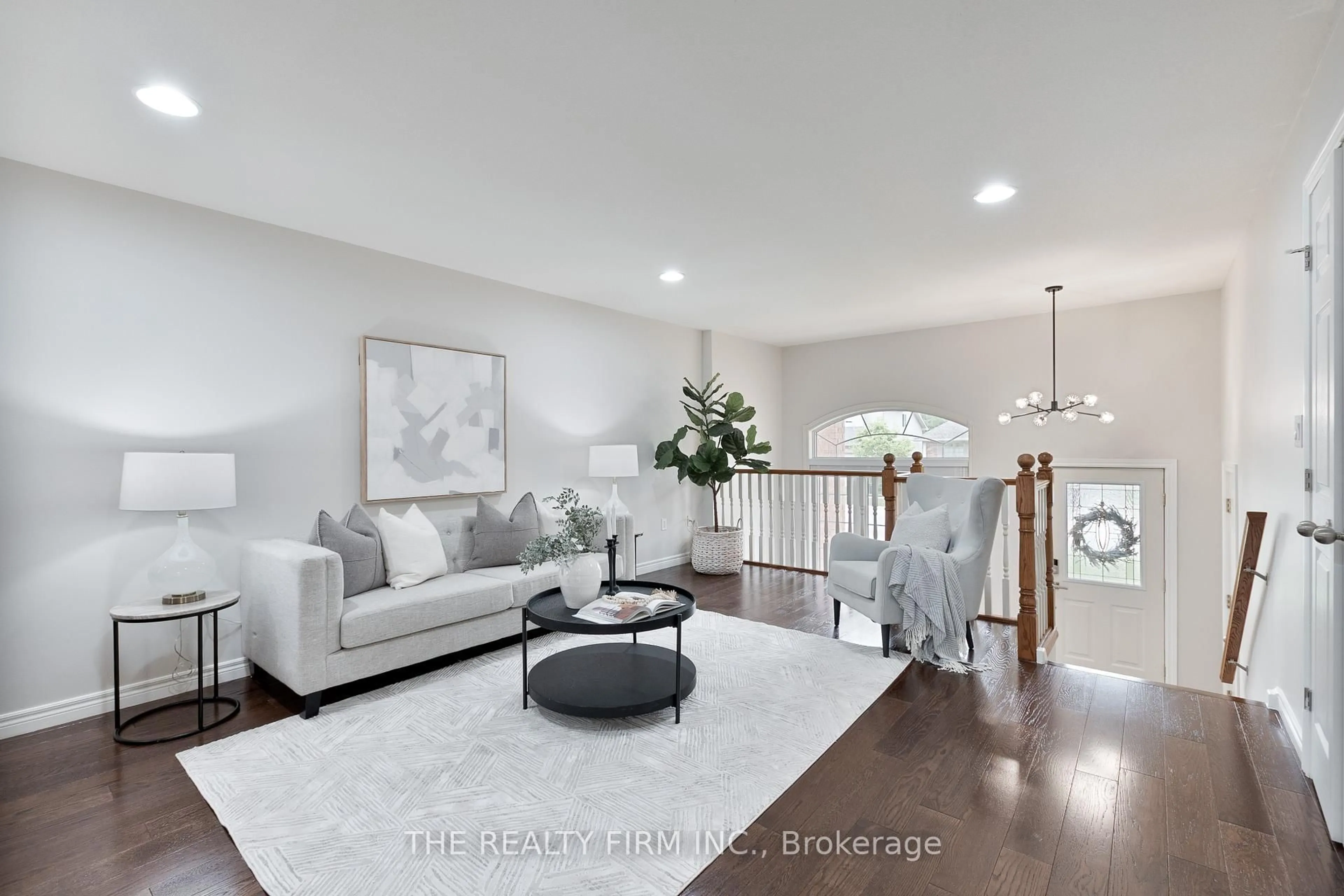 Living room with furniture, unknown for 73 Bridle Path, Strathroy Caradoc Ontario N7G 4K3