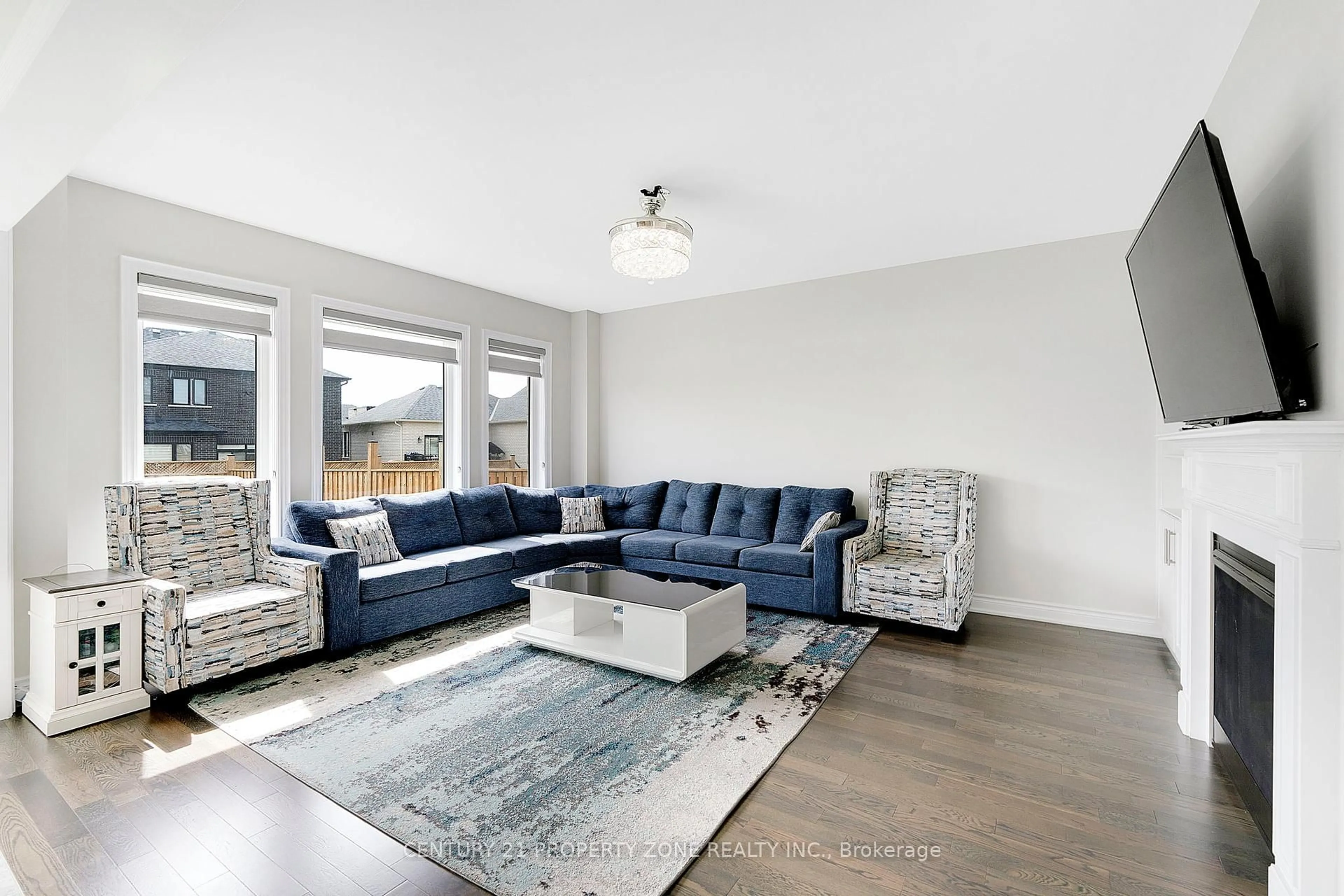 Living room with furniture, unknown for 129 Prince Charles Cres, Woodstock Ontario N4T 0N1