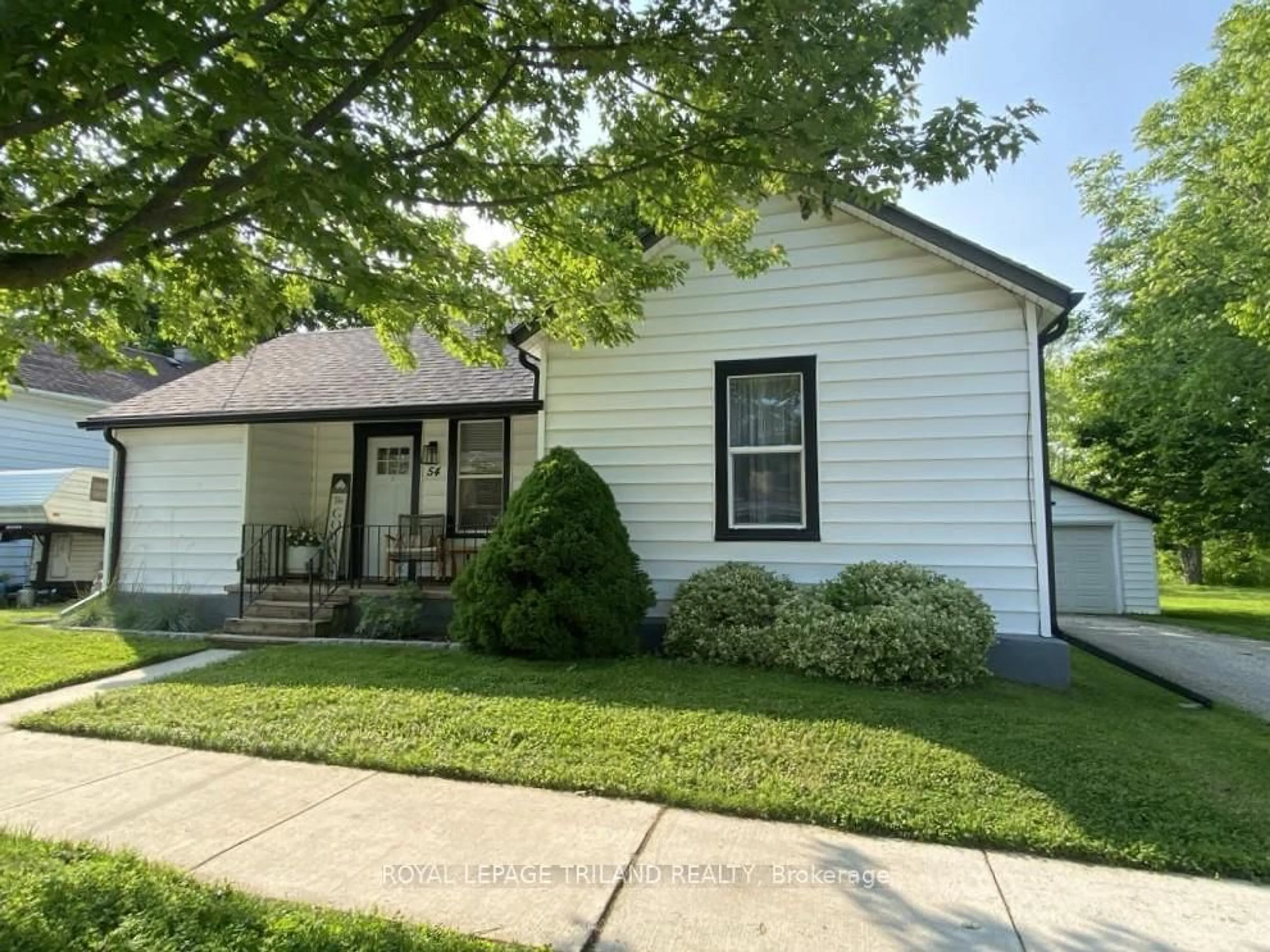 Home with vinyl exterior material, street for 54 Broadway St, Lambton Shores Ontario N0N 1J0