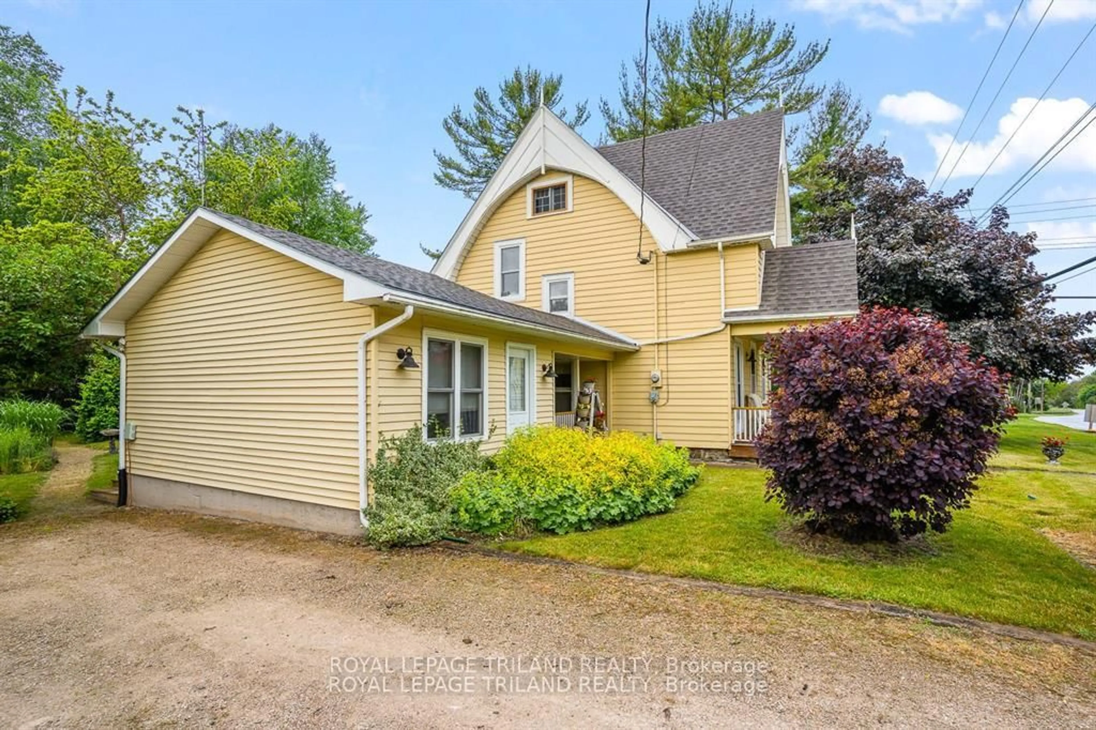 A pic from outside/outdoor area/front of a property/back of a property/a pic from drone, street for 303022 GREY ROAD 15 N/A, Meaford Ontario N0H 1B0