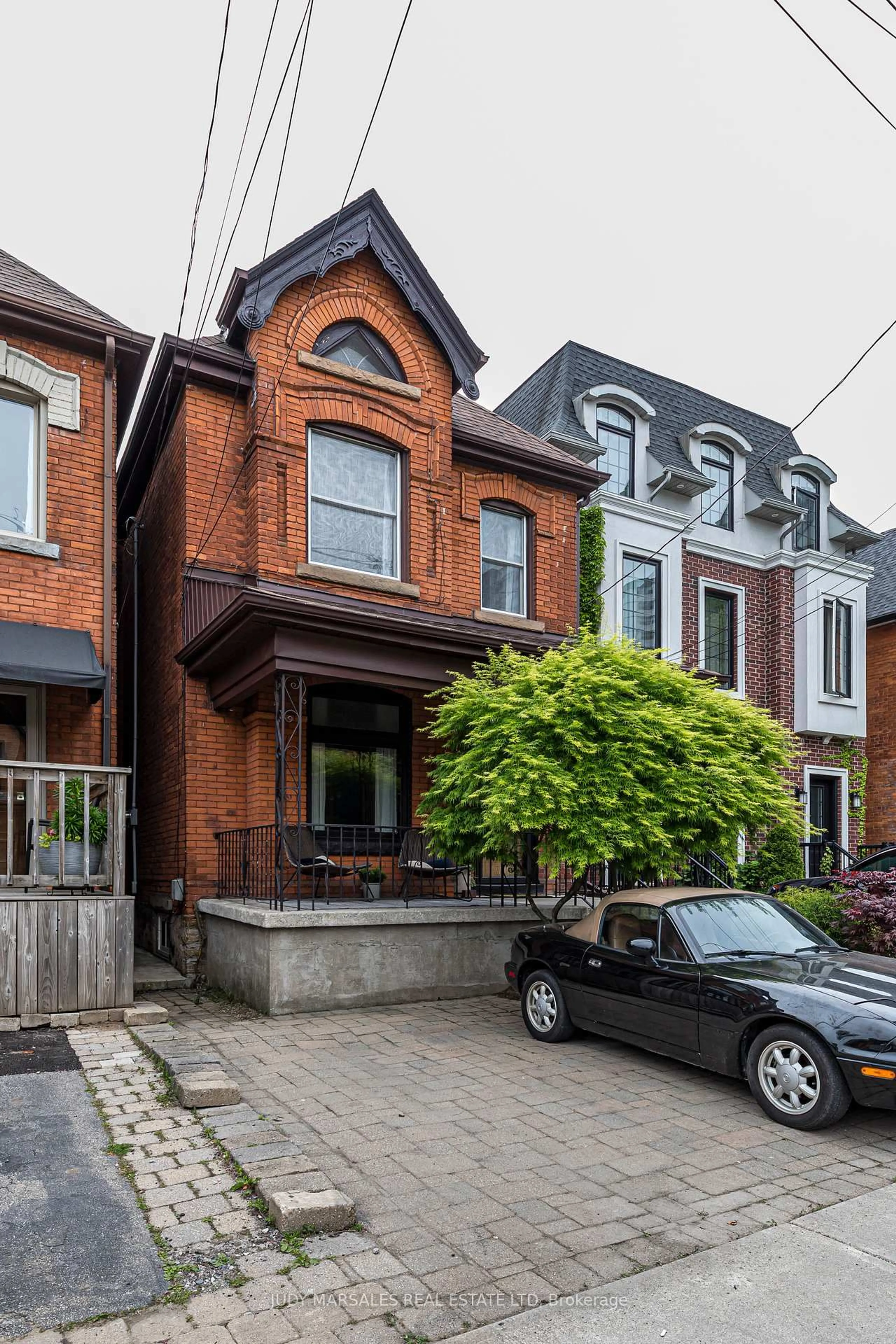Home with brick exterior material, street for 165 Walnut St, Hamilton Ontario L8N 2L8