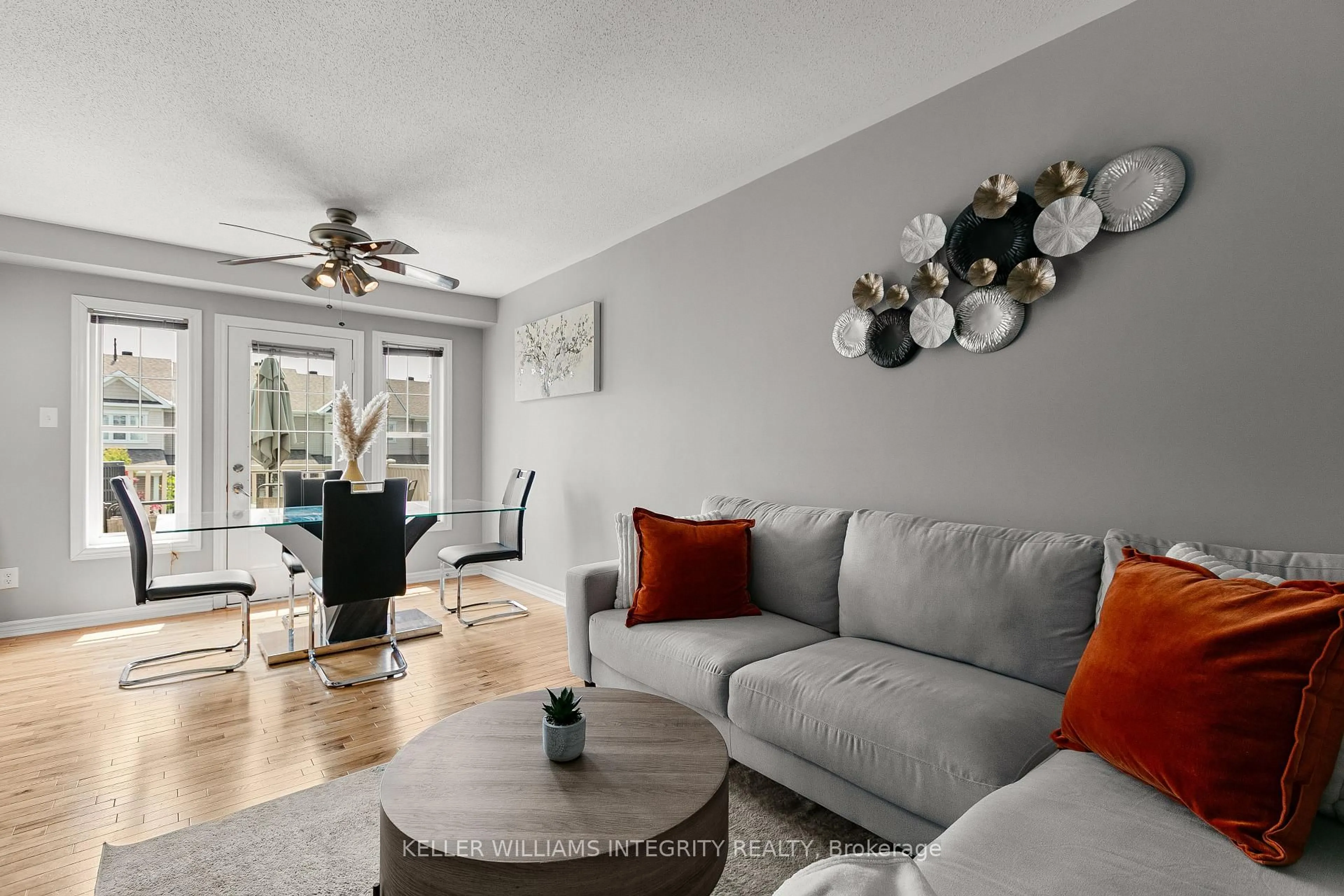 Living room with furniture, unknown for 2555 Waterlilly Way, Ottawa Ontario K2J 0K6
