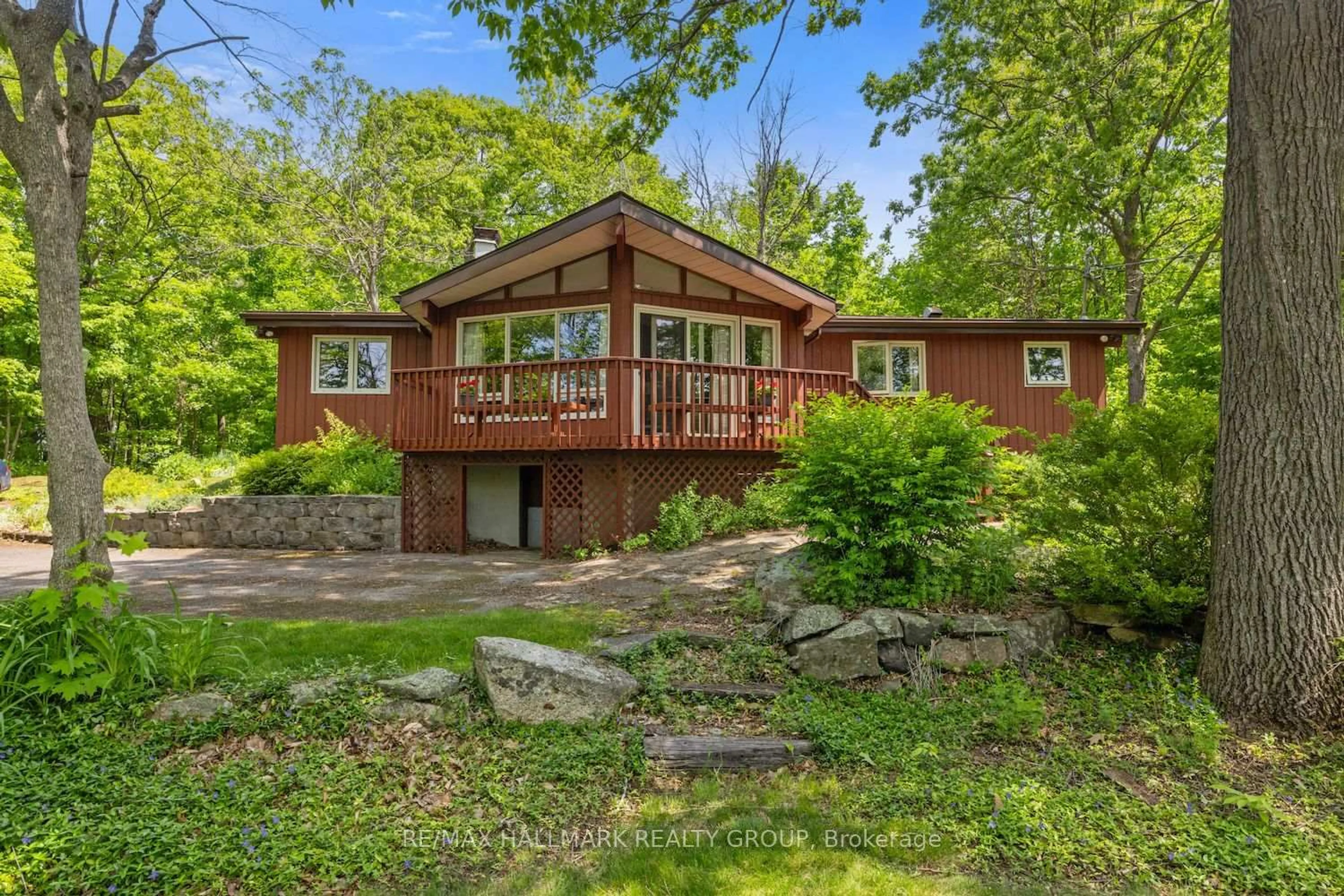 Unknown for 588 Ski Hill Rd, Pakenham Ontario K0A 2X0