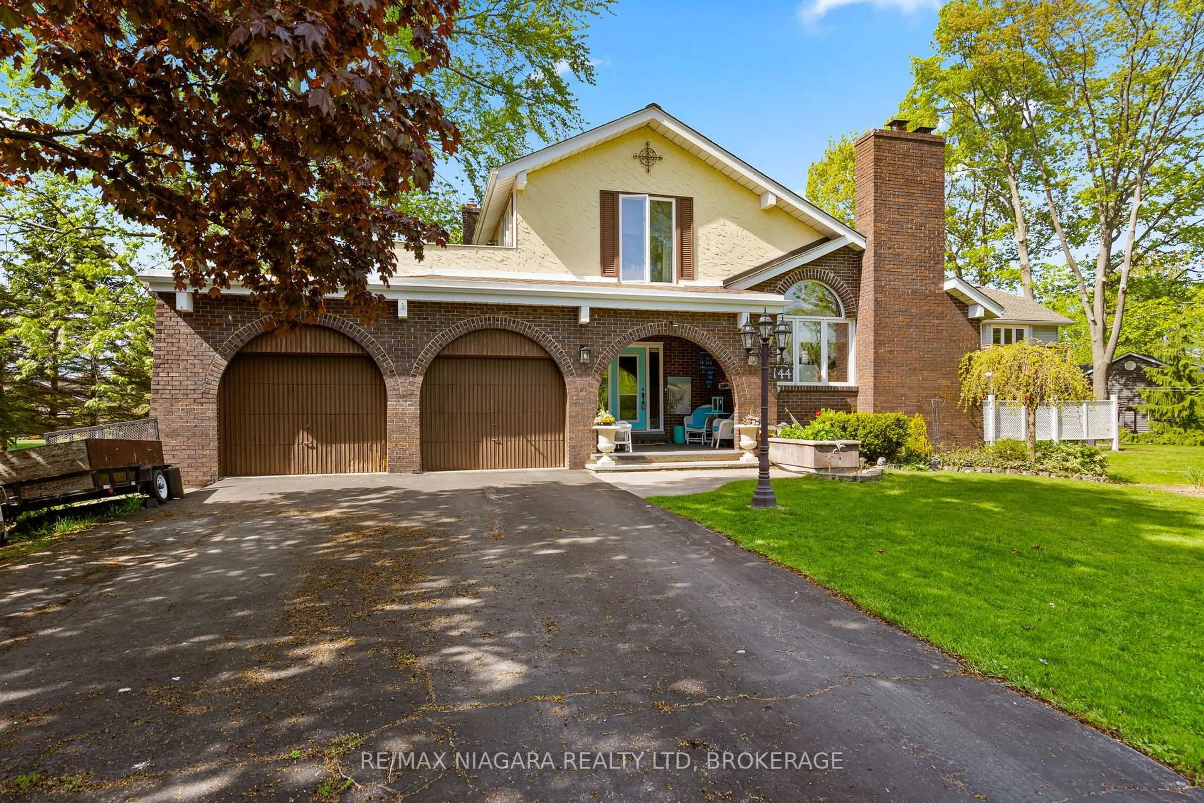 Home with brick exterior material, street for 144 Tennessee Ave, Port Colborne Ontario L3K 2R9