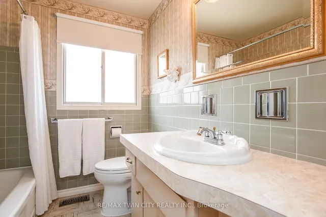 Additional property image - 31 Carwood Cres