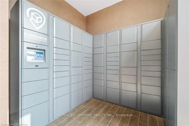 Additional property image - 460 Dundas St Unit 314