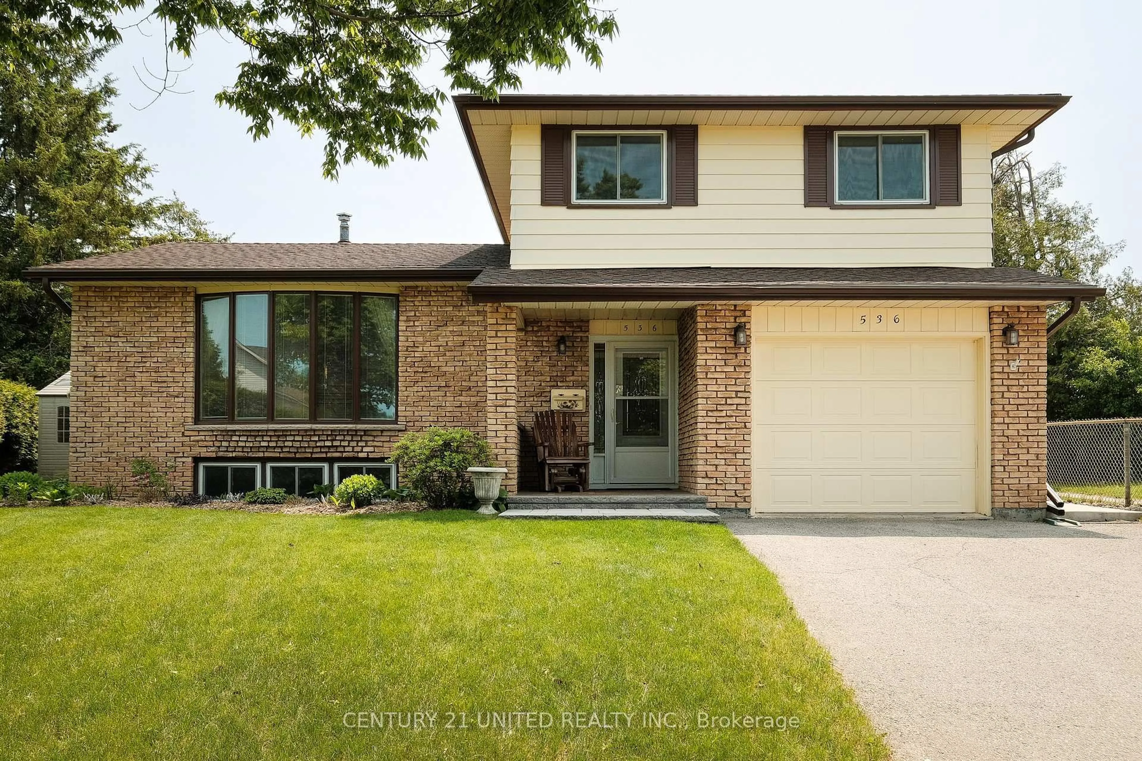 Home with brick exterior material, street for 536 Humber Rd, Peterborough South Ontario K9J 1H2