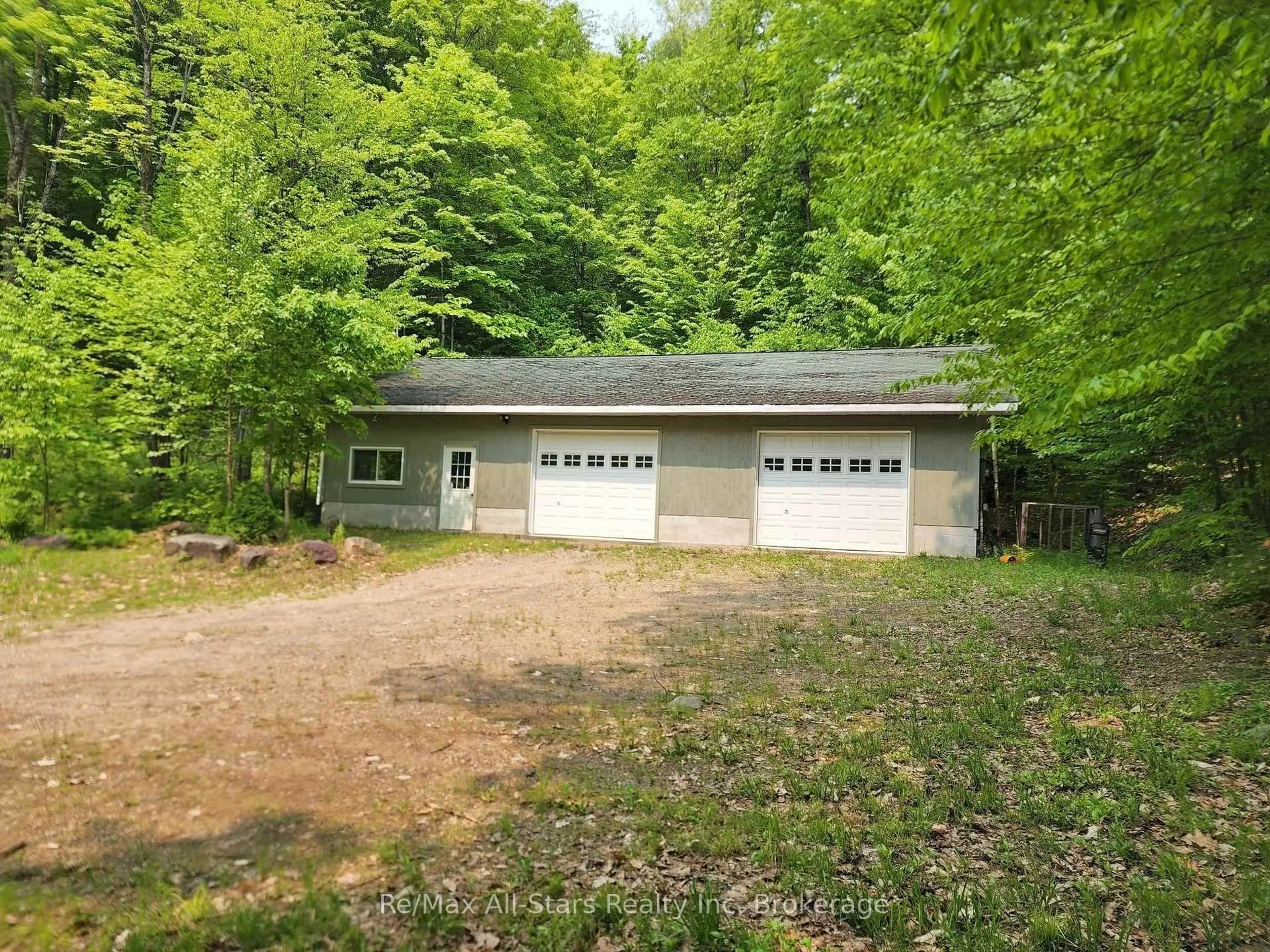 Shed for 1028 Ronville Rd, Lake of Bays Ontario P0A 1H0