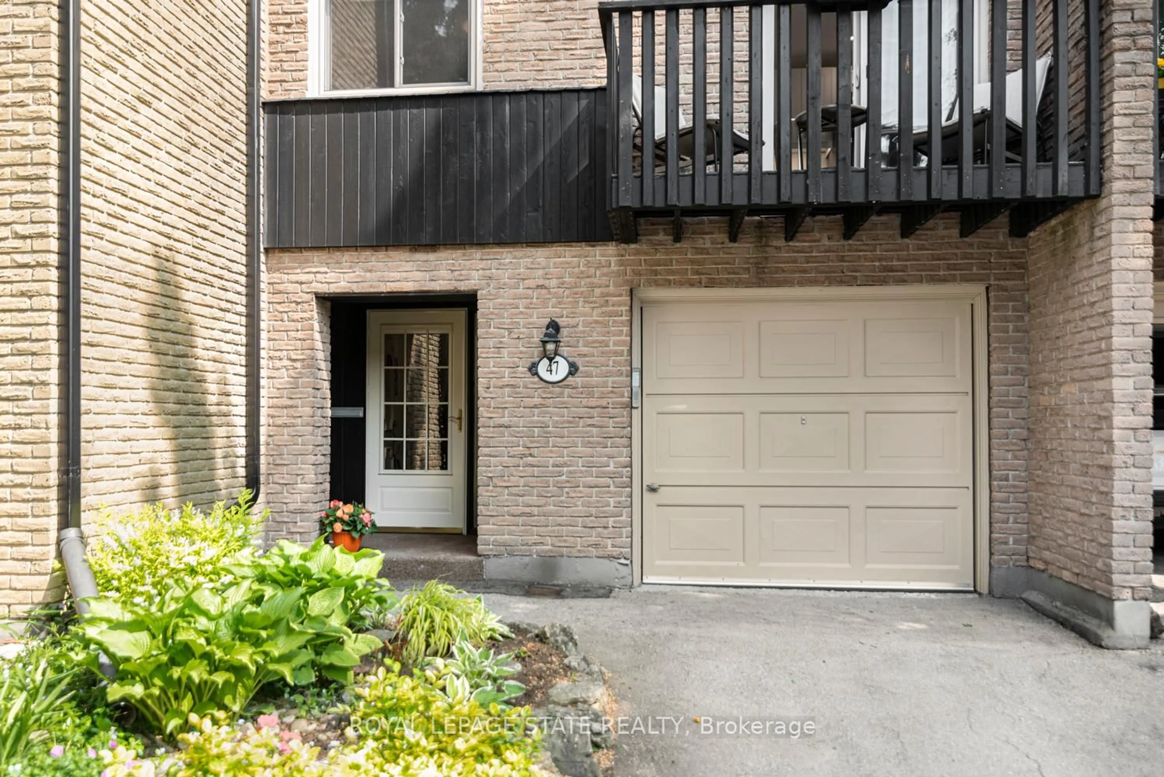 Home with brick exterior material, street for 1967 Main St #47, Hamilton Ontario L8S 4P4