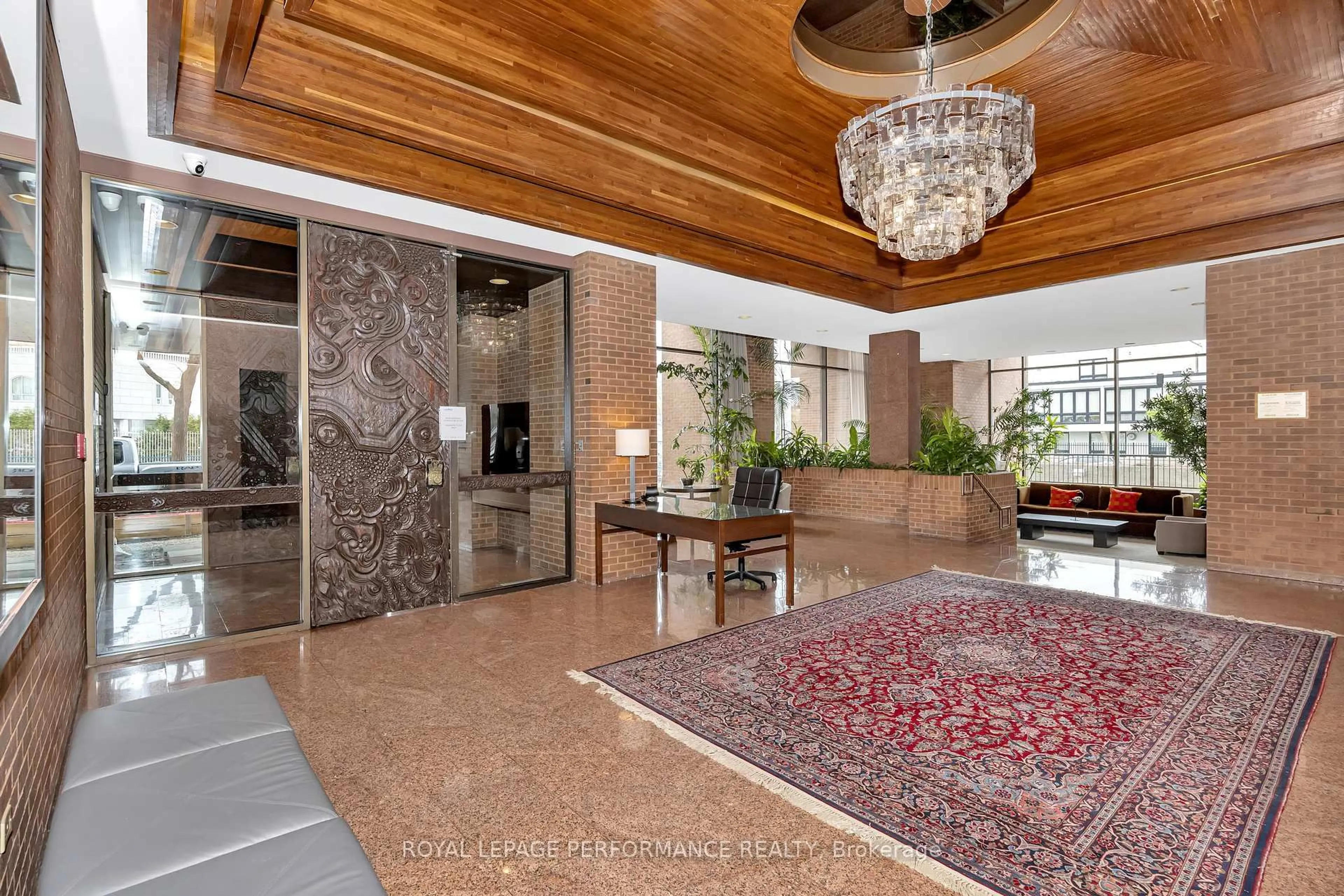 Lobby for 40 Boteler St #1204, Ottawa Ontario K1N 9C8