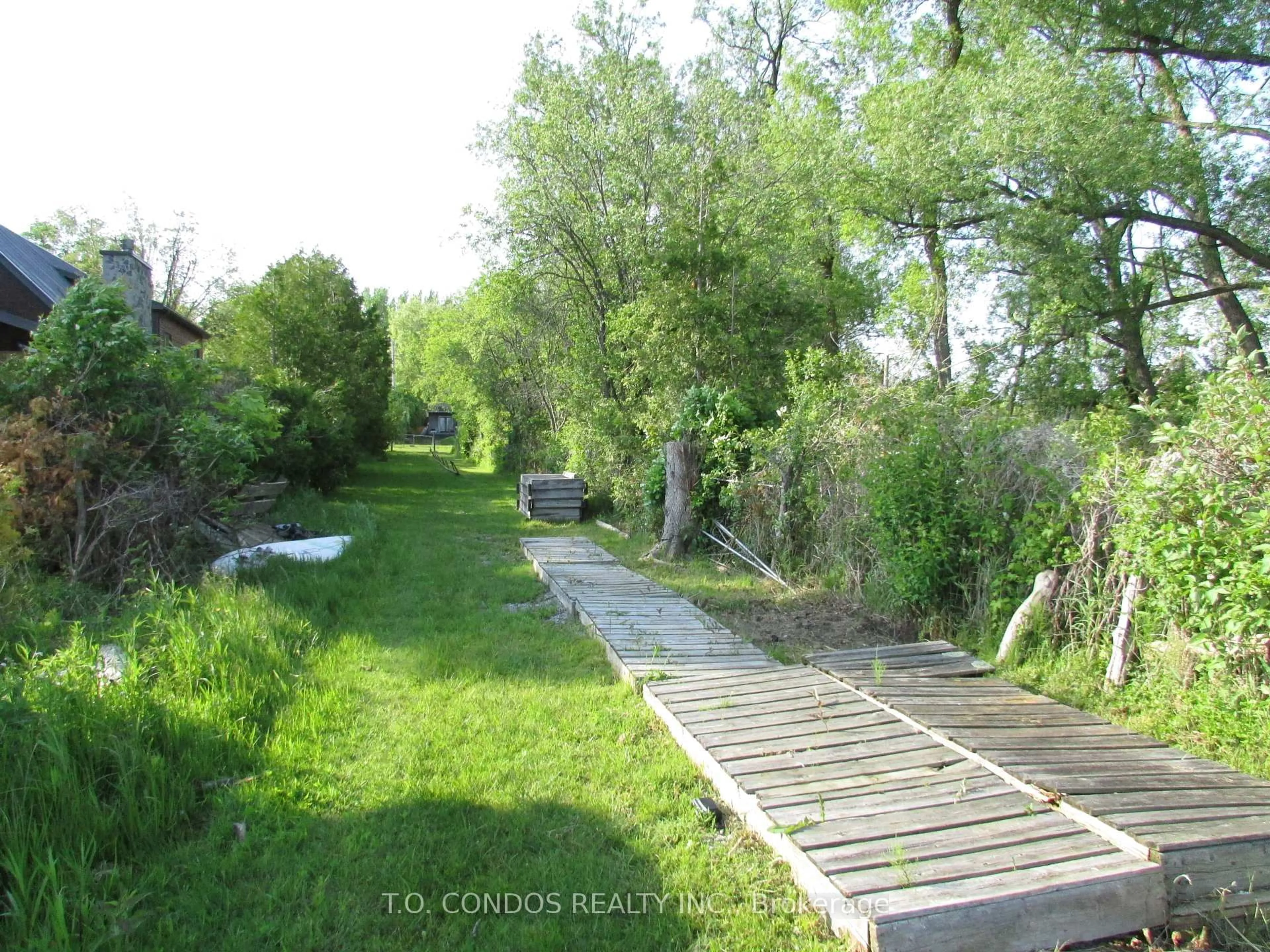 Unknown for 688 North Shore Dr, Otonabee-South Monaghan Ontario K0L 1B0