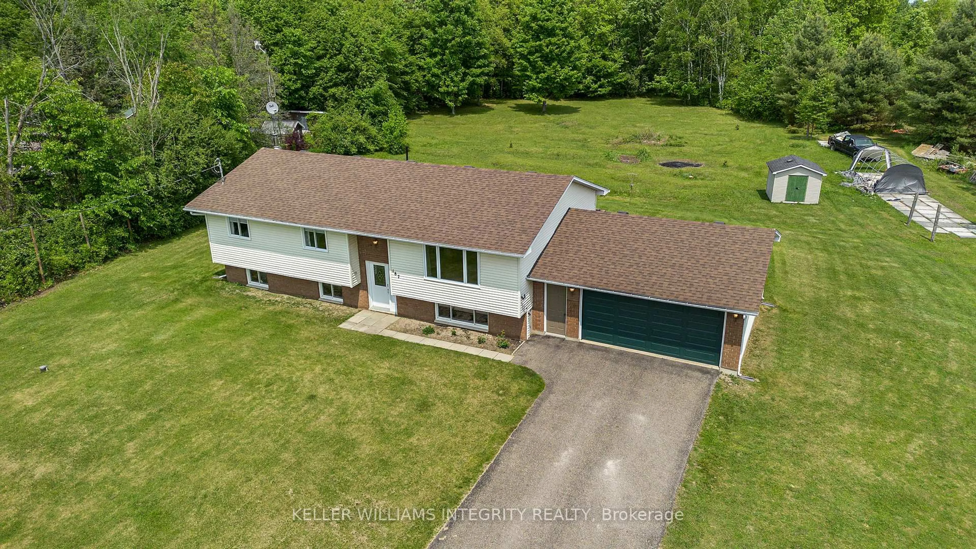A pic from outside/outdoor area/front of a property/back of a property/a pic from drone, unknown for 187 Anglican Church Rd, Rideau Lakes Ontario K0G 1L0