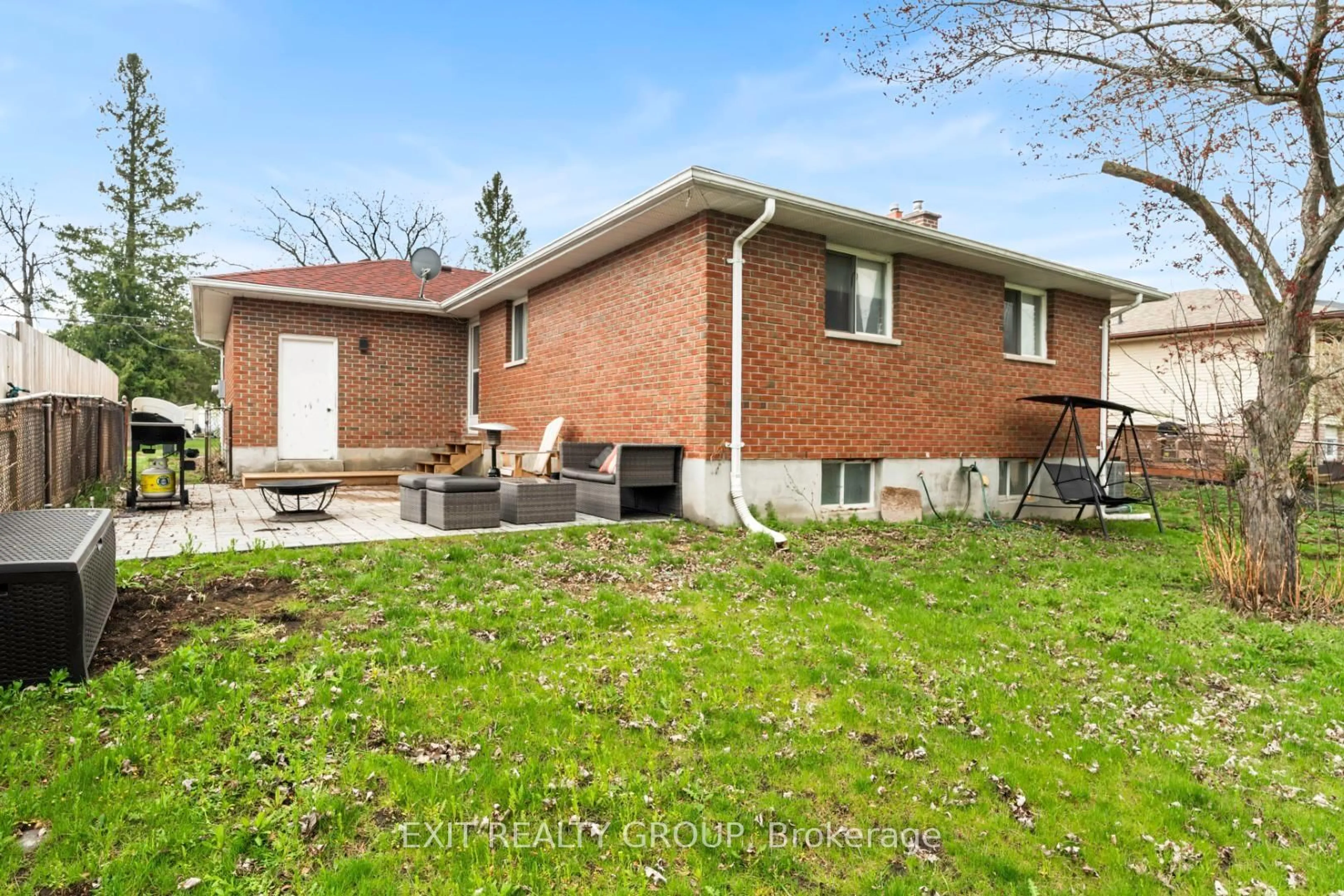 Unknown for 94 Maple Dr, Belleville Ontario K8P 2R2