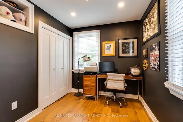 Additional property image - 56 Highcliffe Ave