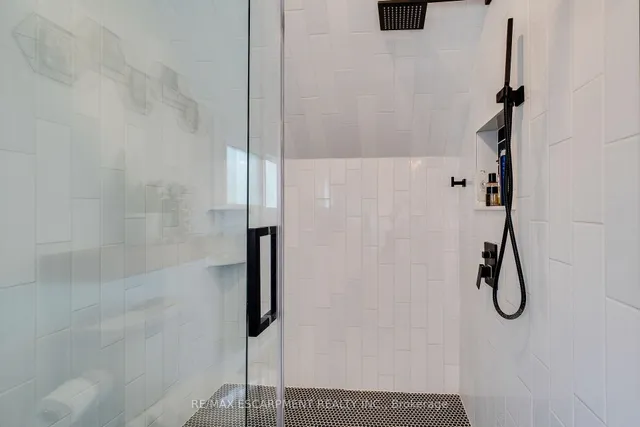 Additional property image - 56 Highcliffe Ave