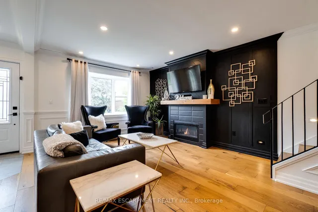 Additional property image - 56 Highcliffe Ave