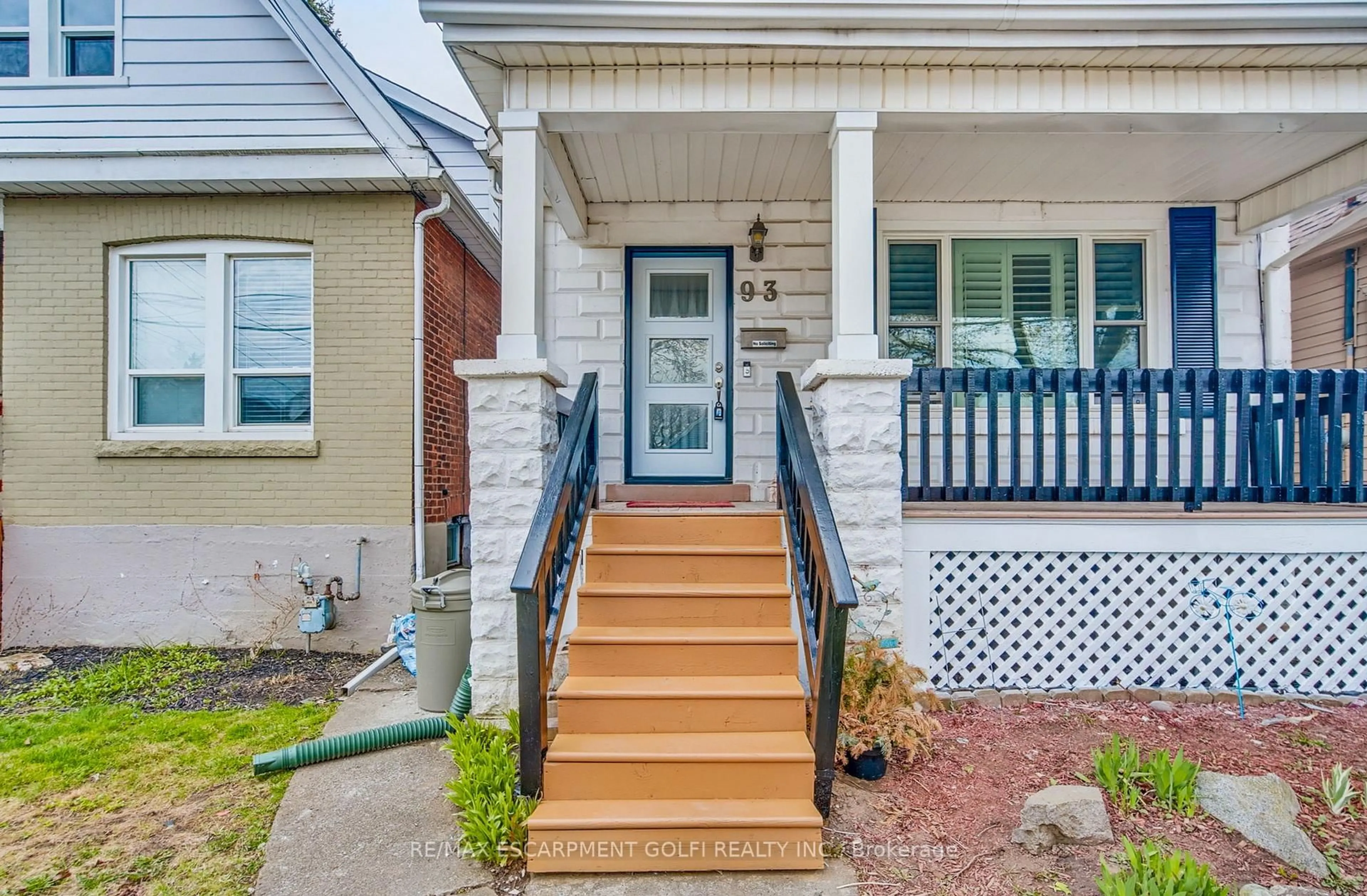 Home with brick exterior material, street for 93 East 23rd St, Hamilton Ontario L8V 2W7
