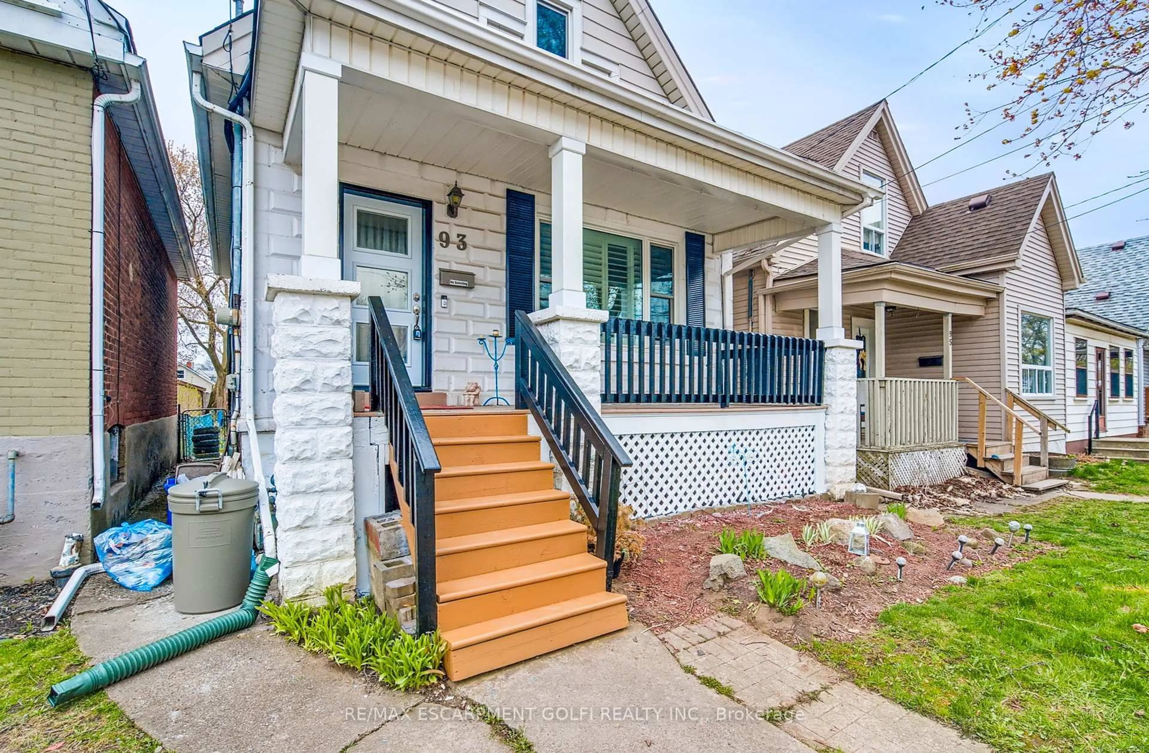 Home with brick exterior material, street for 93 East 23rd St, Hamilton Ontario L8V 2W7