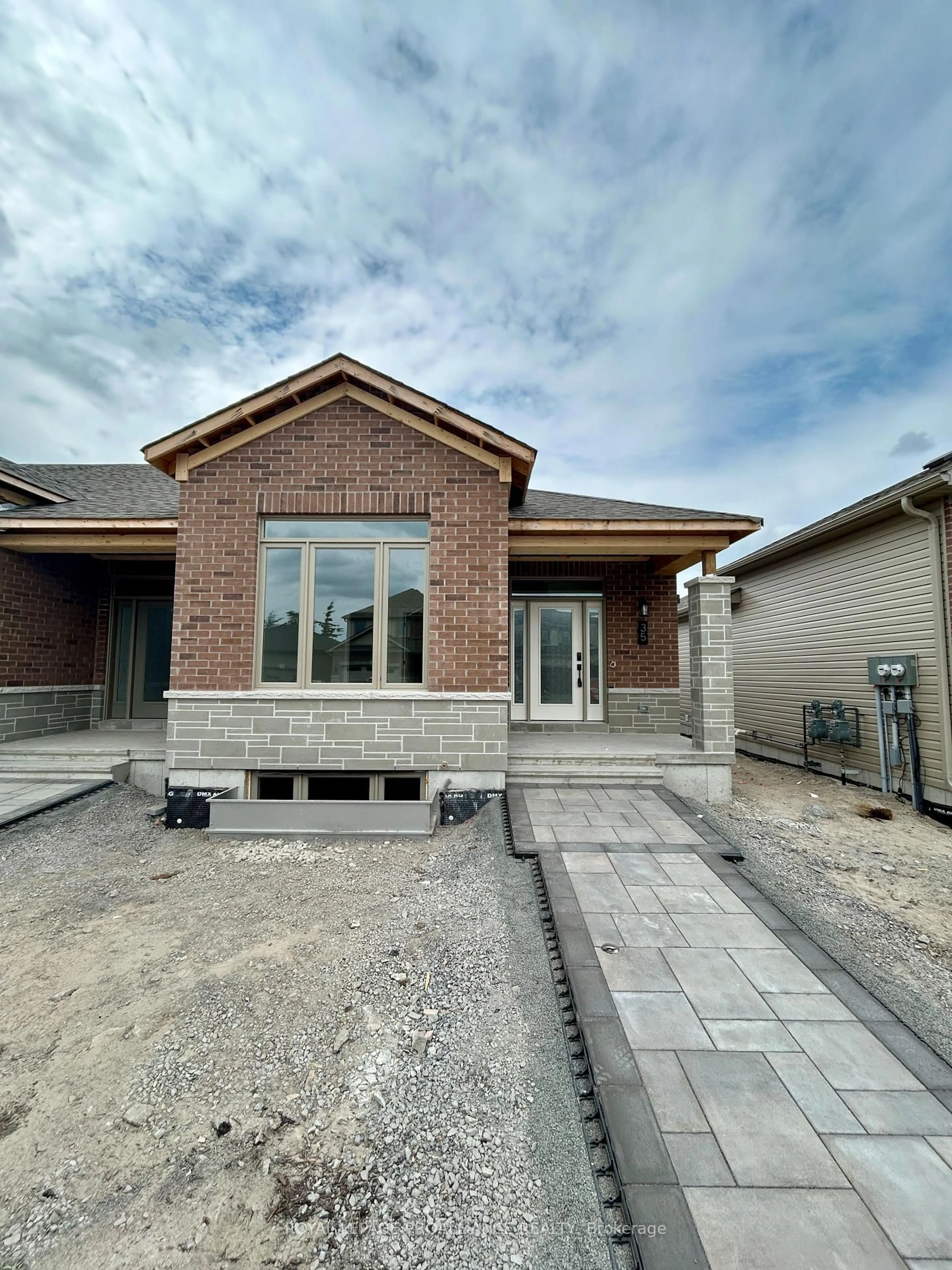 Home with brick exterior material, building for 35 Athabaska Dr, Belleville Ontario K8N 0T1