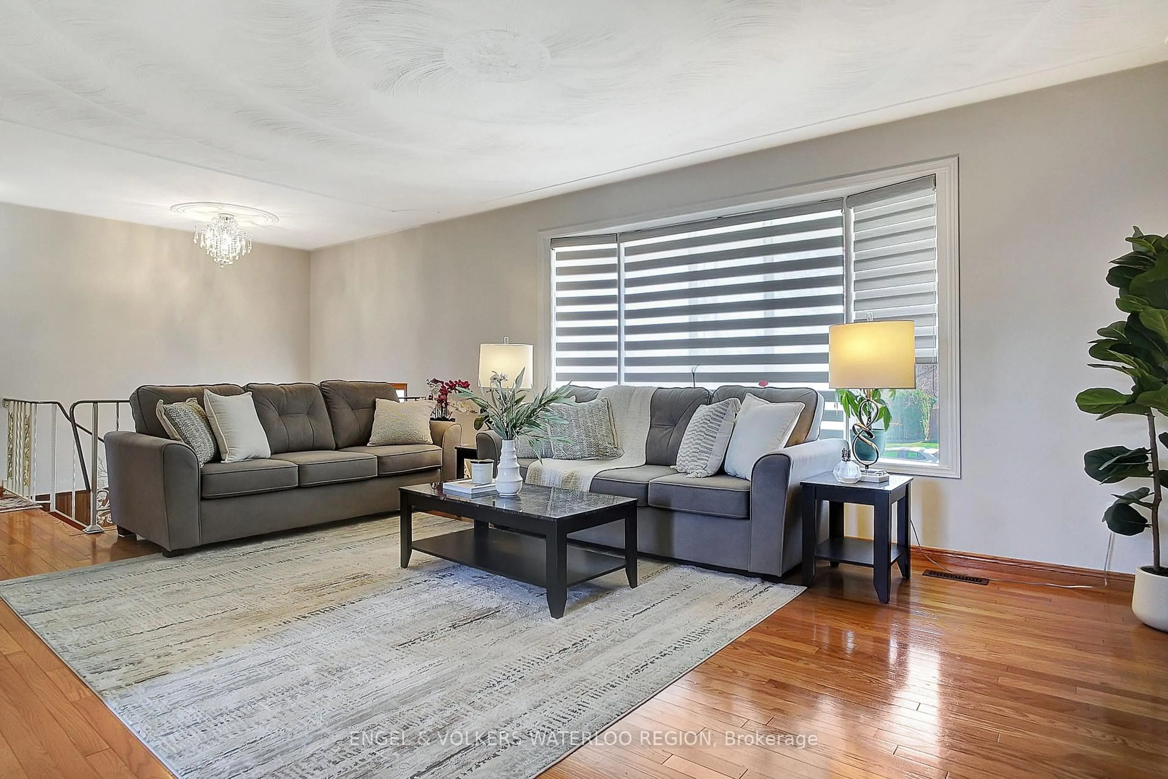 Living room with furniture, unknown for 137 Wimbleton Cres, Kitchener Ontario N2B 3K4