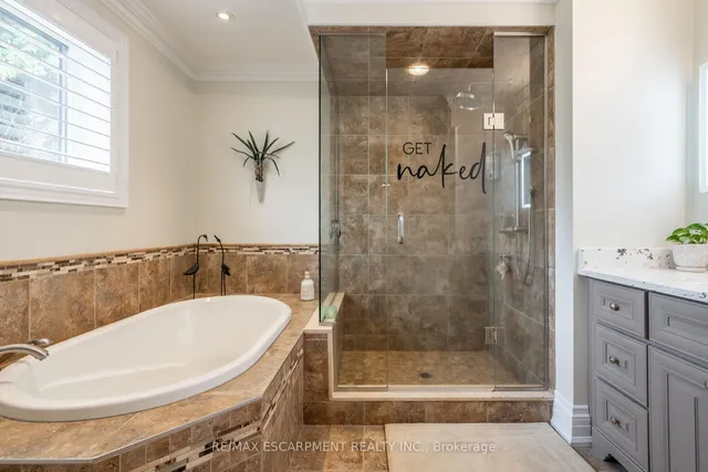 Additional property image - 979 Garden Lane