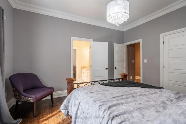 Additional property image - 979 Garden Lane
