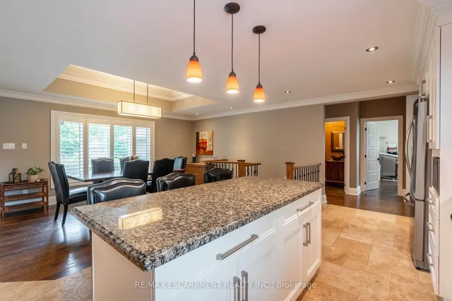 Additional property image - 979 Garden Lane