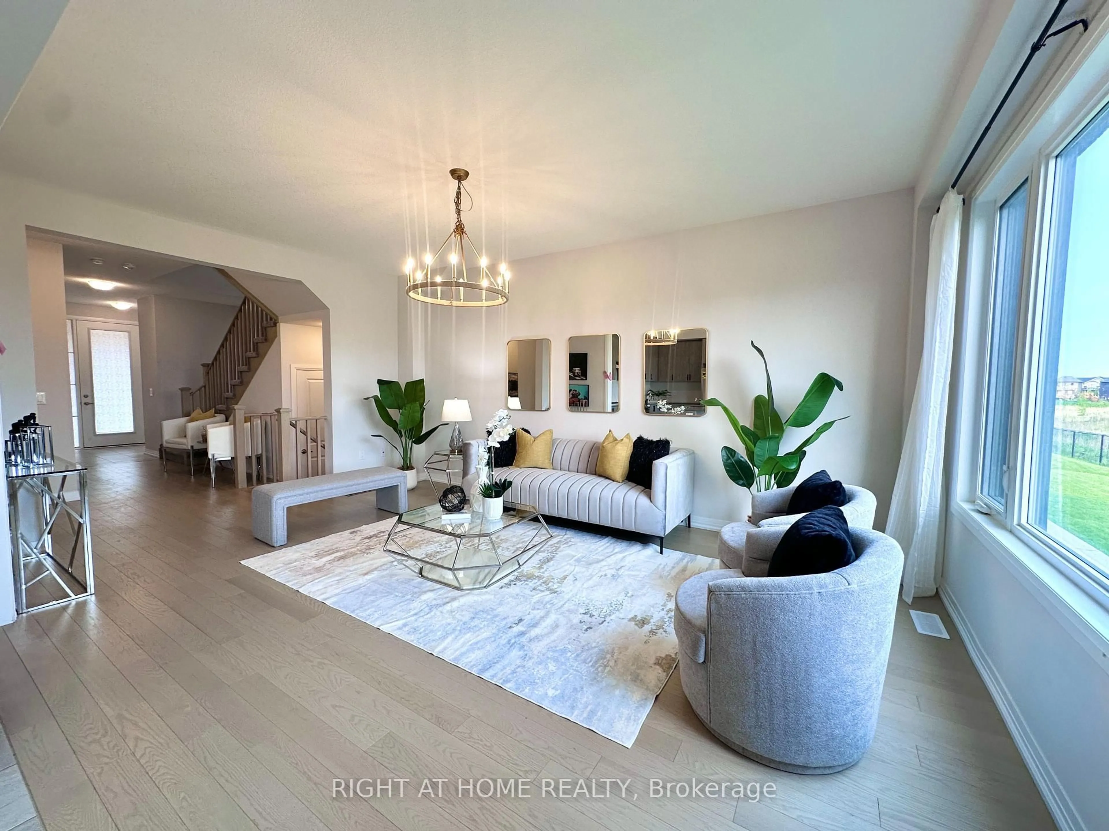Living room with furniture, unknown for 27 Blackburn St, Cambridge Ontario N1S 0E1