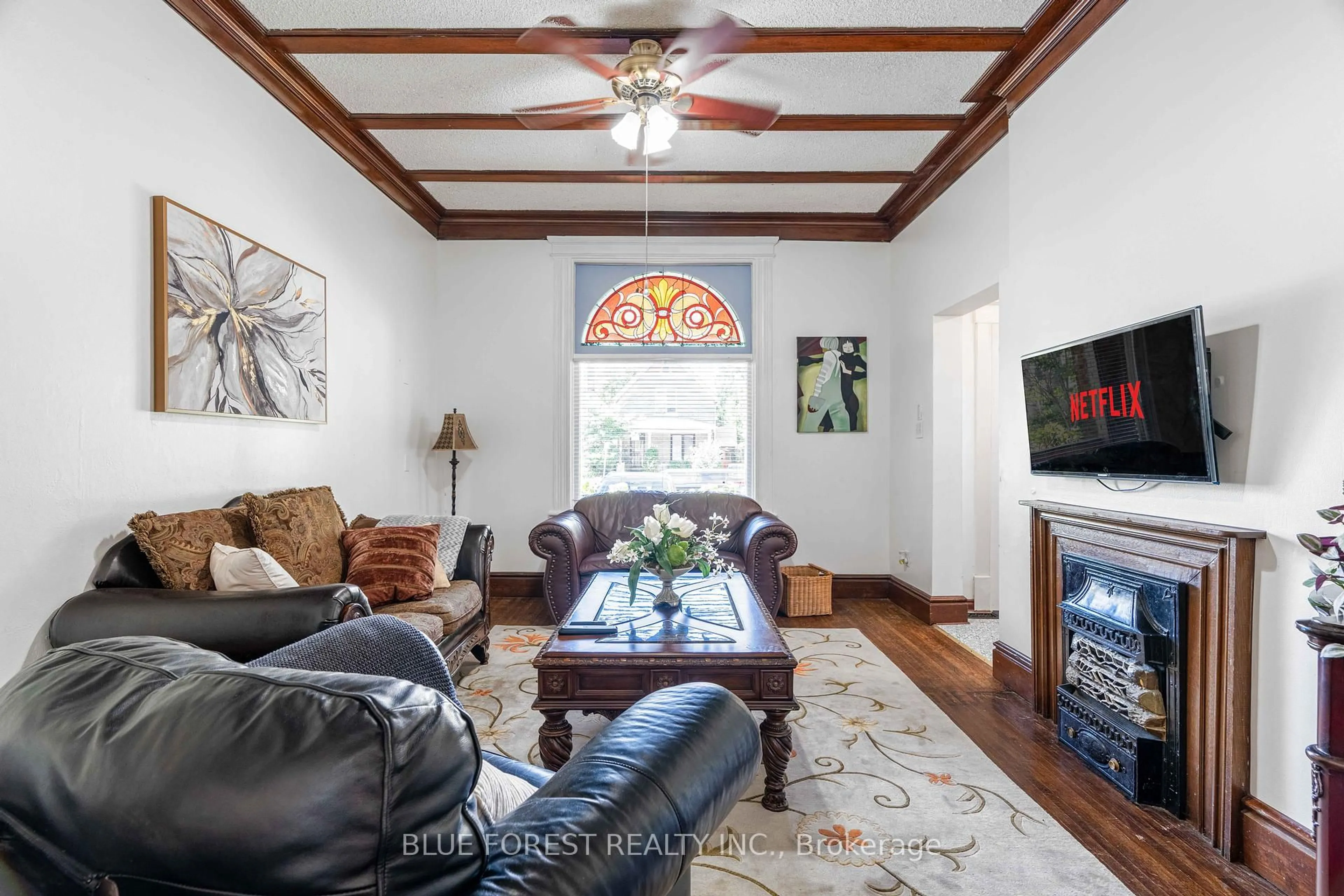 Living room with furniture, unknown for 510 Quebec St, London East Ontario N5W 3Y7