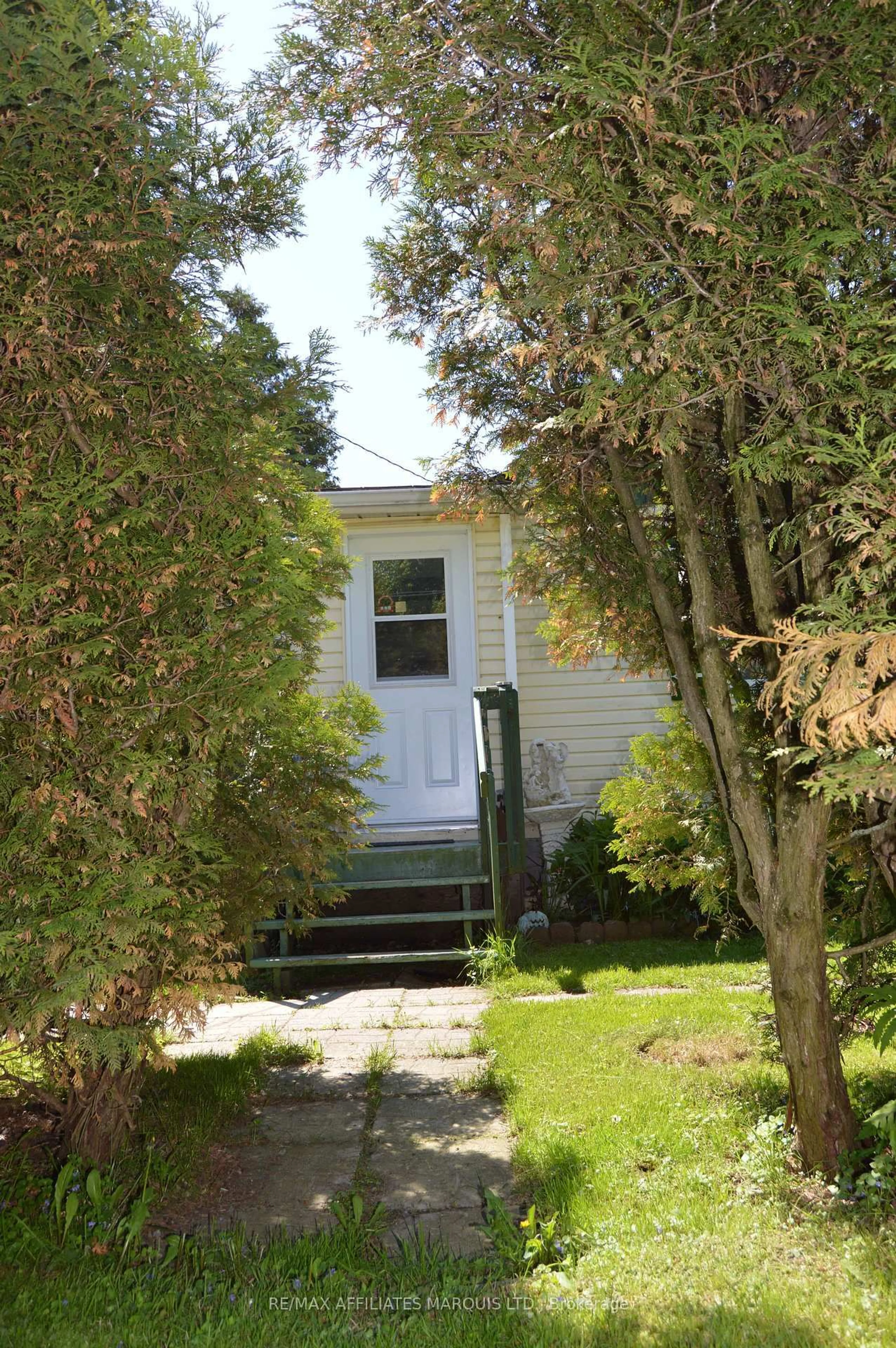 Unknown for 20930 Derrig Rd, South Glengarry Ontario K0C 1N0