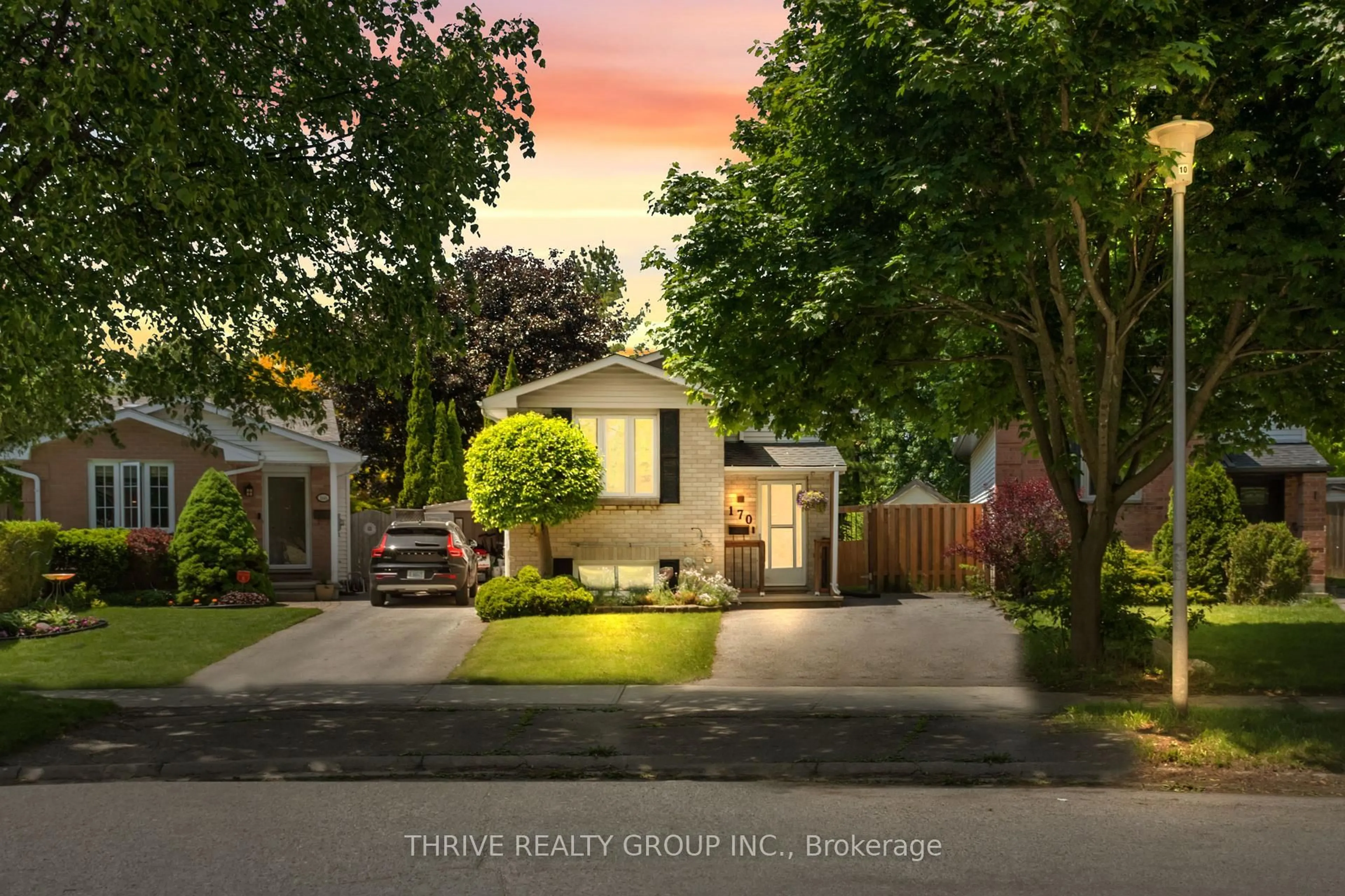 Unknown for 170 Olympic Cres, London North Ontario N6G 3P7
